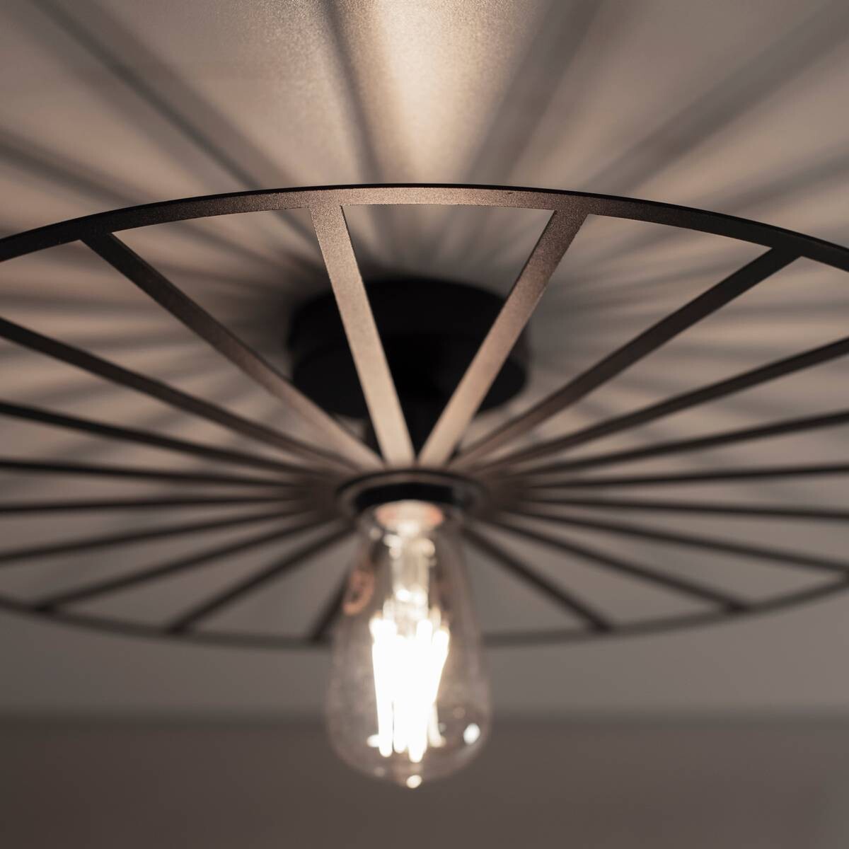 Just Light Wand-/Deckenleuchte SPIKE 15636-18 schwarz Metall H/D: ca. 9x50 cm E27 1 Brennstellen