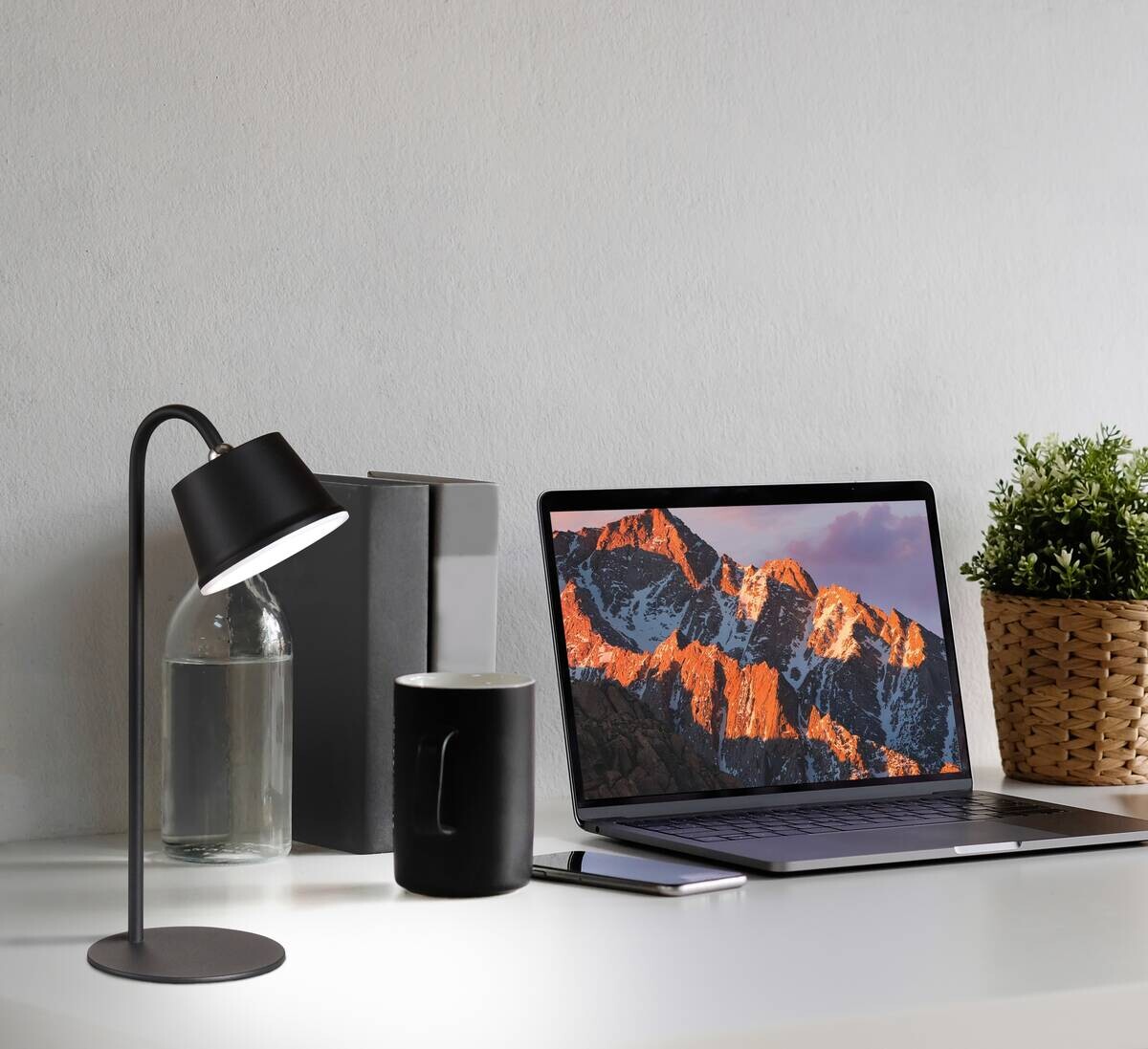 easy! by FHL Tischleuchte 850301 Voet schwarz Metall B/H: ca. 12x34 cm 1 Brennstellen