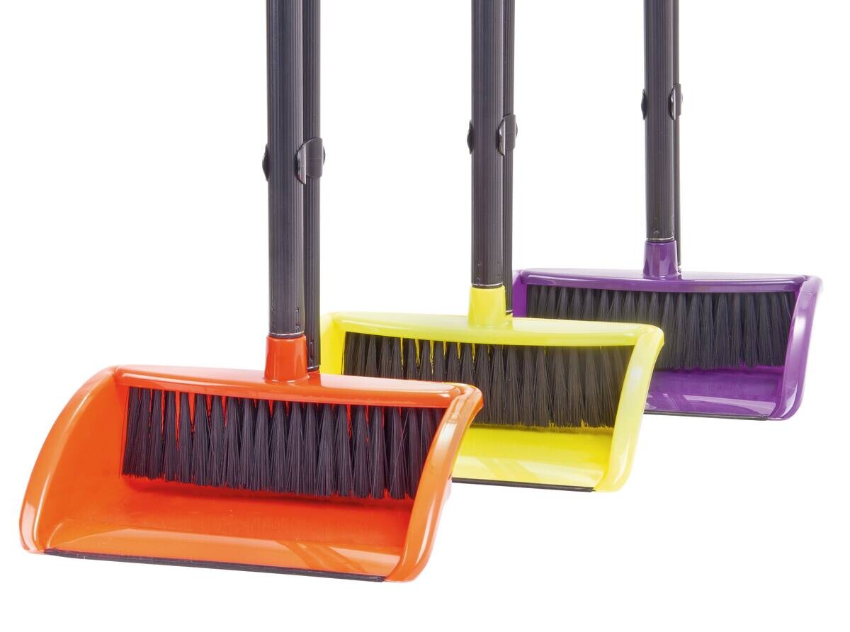 Stand-Kehrgarnitur sortiert B/H/L: ca. 24x21x90 cm