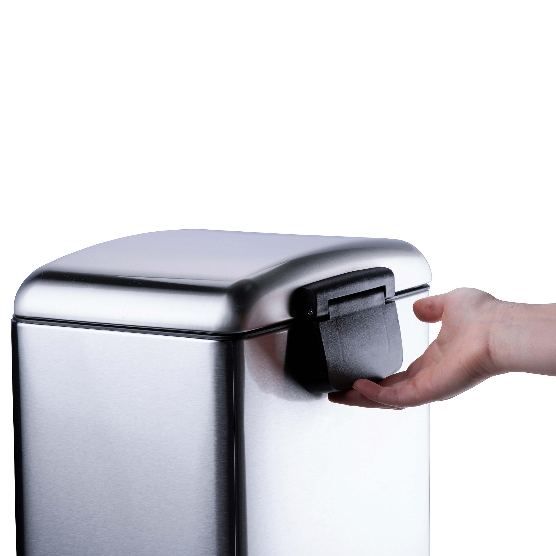 Dirt Devil Treteimer silber Stahl B/H/T: ca. 30x52,2x29 cm