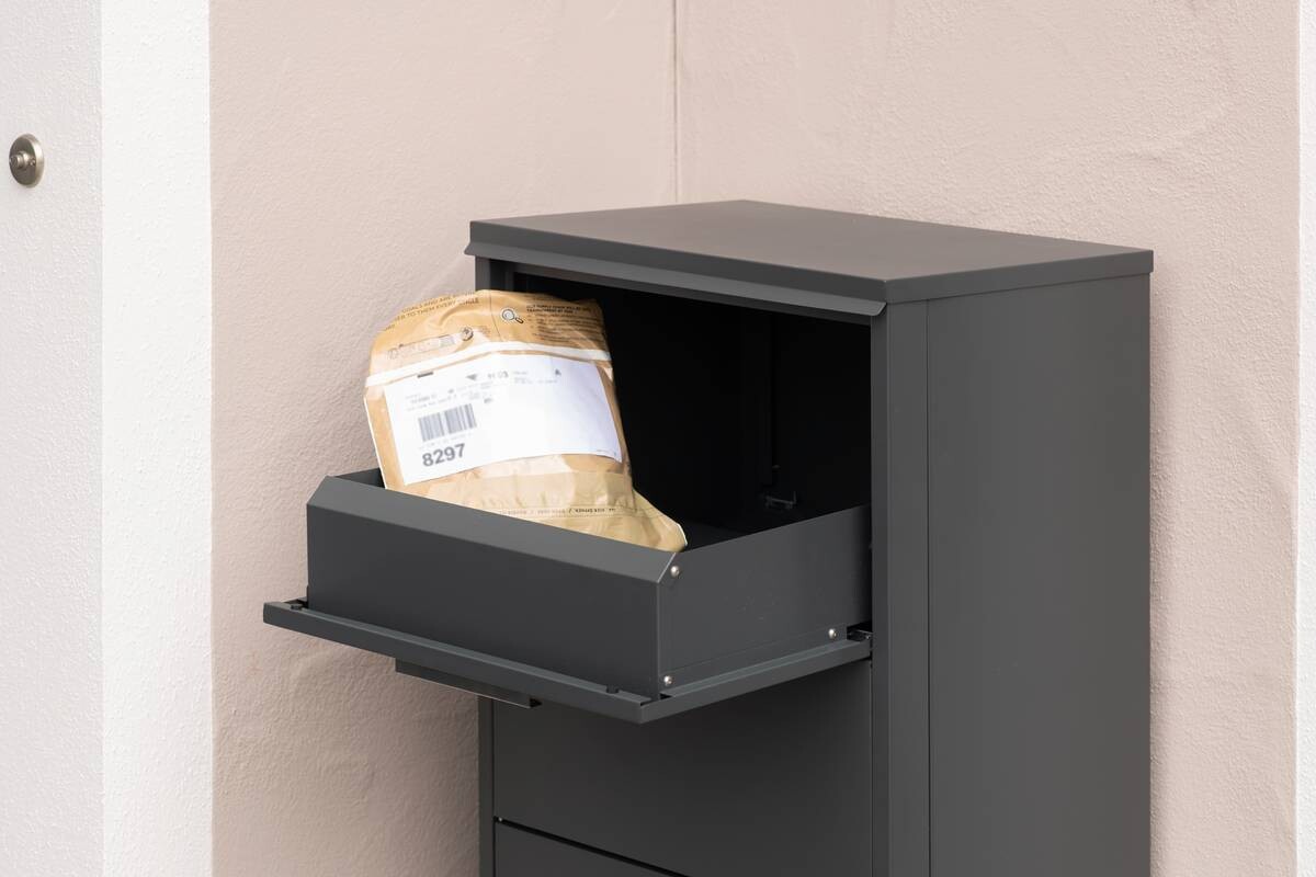 Westmann Paketbox Pepe anthrazit B/H/T: ca. 50x114x39 cm