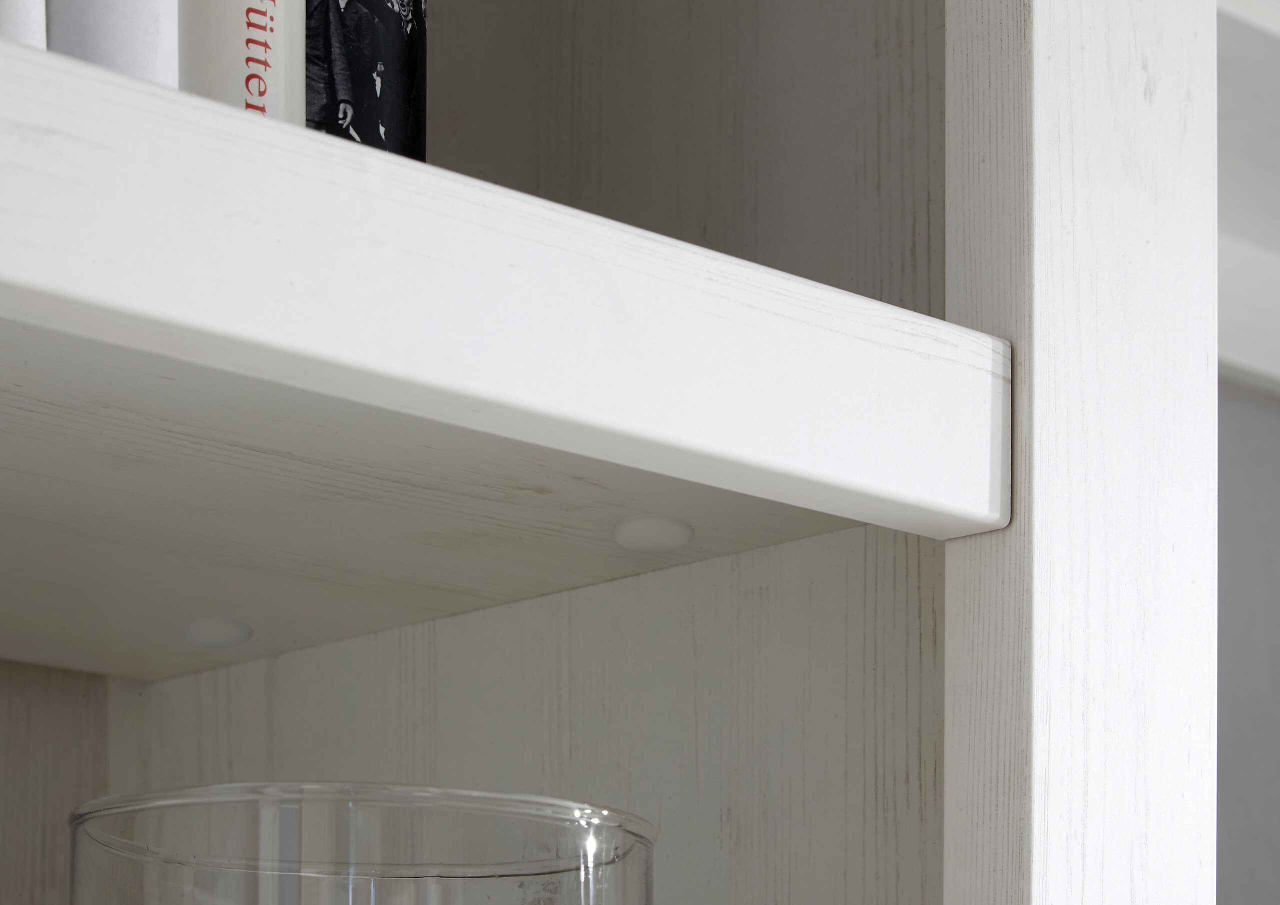 TV-Lowboard Westerland weiß Pinie Nachbildung B/H/T: ca. 194x51x45 cm