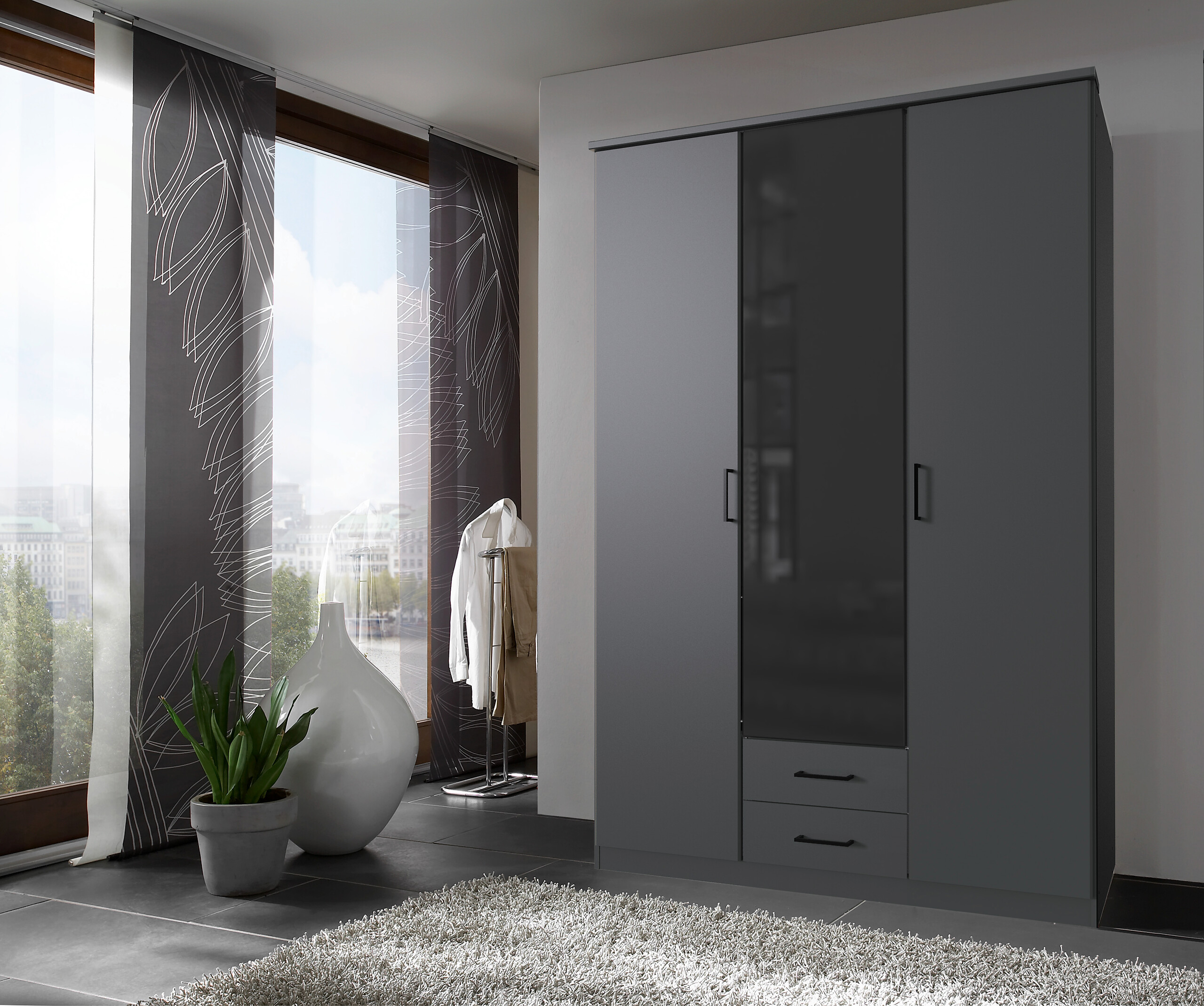 Kleiderschrank Soest Graphit schwarz B/H/T: ca. 135x199x58 cm