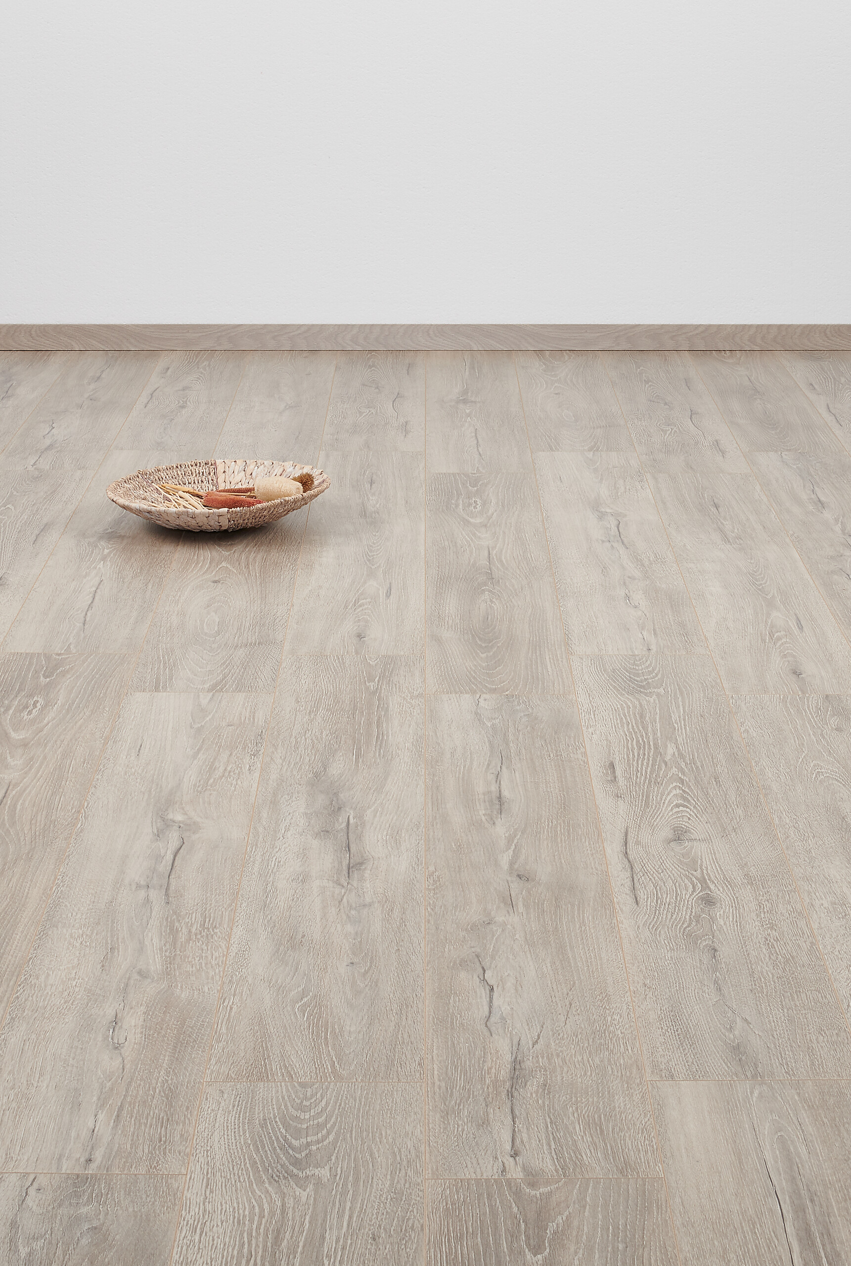 EGGER Laminatboden Eiche grau ca. 2,4936 m² im Paket  B/L: ca. 19,3x129,2 cm pro Paket
