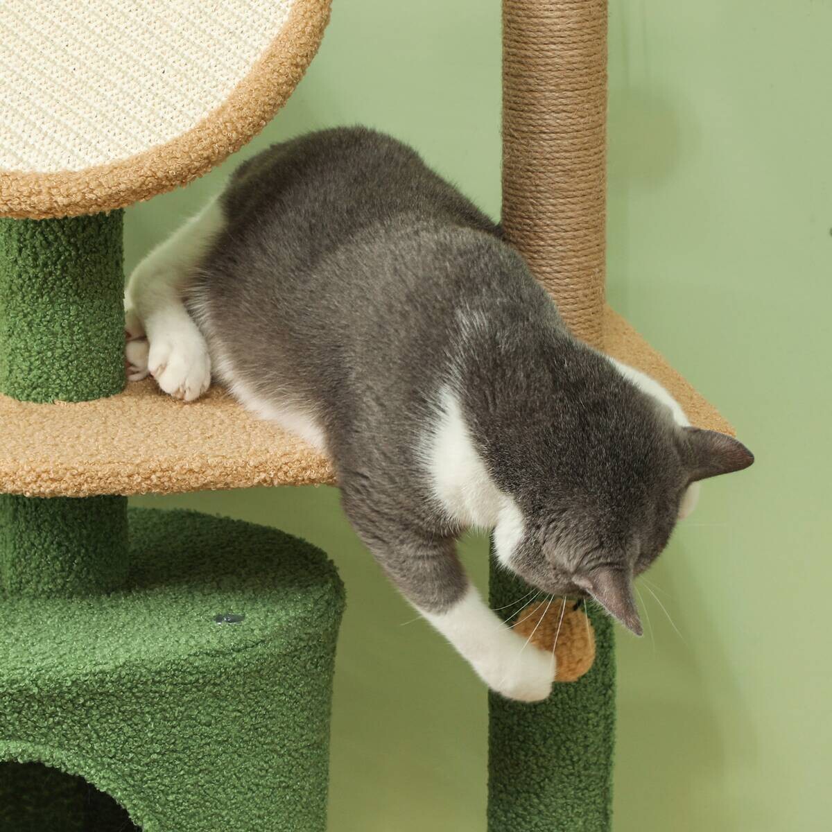 PawHut Kratzbaum grün Polyester B/H/L: ca. 44x139x48 cm