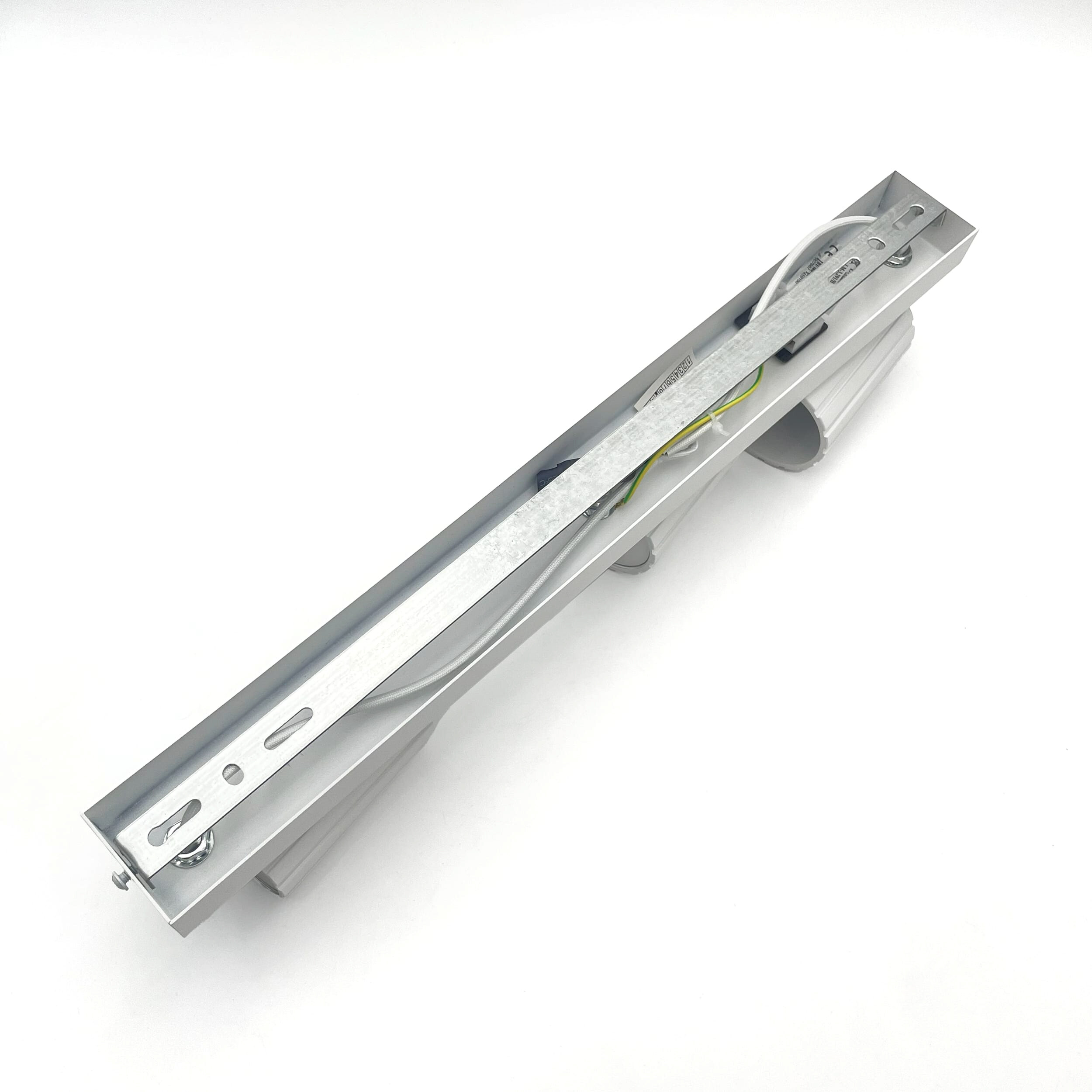 Lamkur Strahler Prisma weiß Stahl B/H/L: ca. 6,5x16,5x45 cm 3 Brennstellen