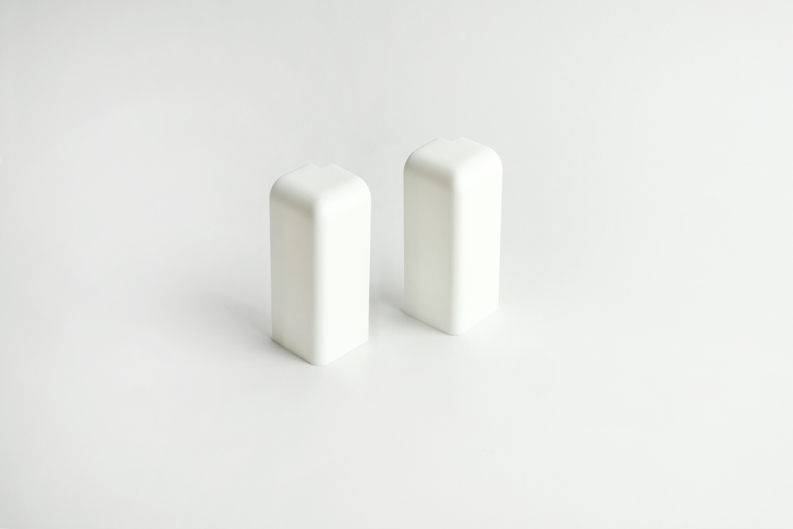 POCOline Aussenecke weiß L/B/H: ca. 2,73x2,73x8,17 cm