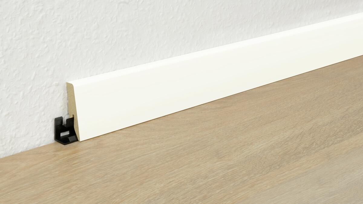 Sockelleiste L/B/H: ca. 250x1,8x5,8 cm pro Stück