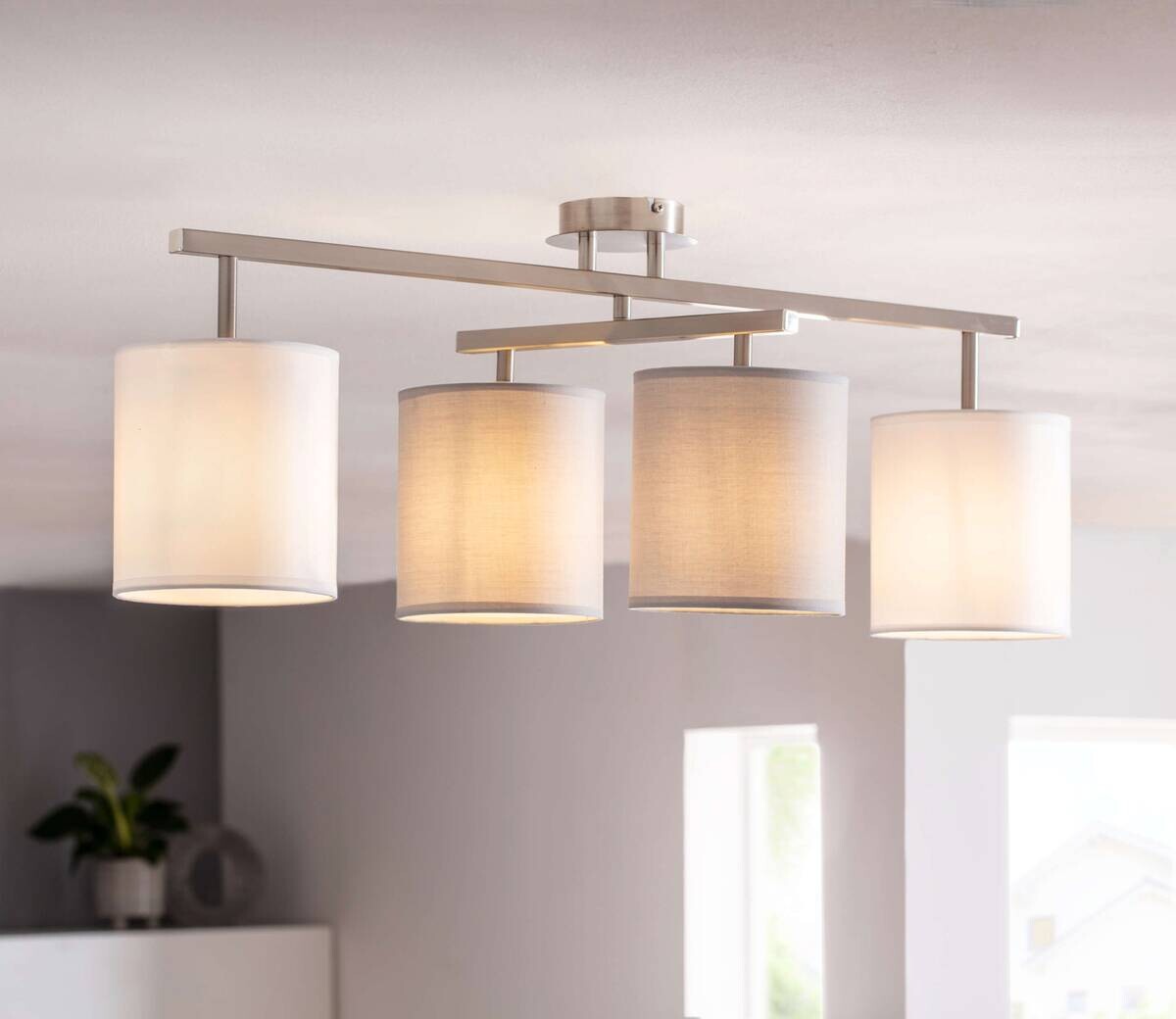 Näve Leuchten Deckenleuchte 1377022 silber Textil Metall Kunststoff B/H/T: ca. 29x33x82 cm E27 4 Brennstellen