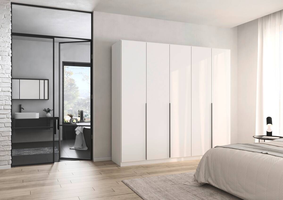 Kleiderschrank Alabama Alpinweiß B/H/T: ca. 225x210x54 cm