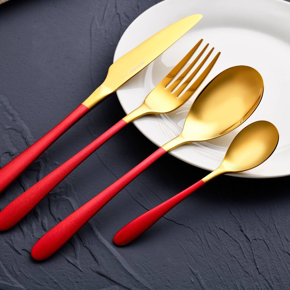 BERGNER Besteckset Lisboa red rot Edelstahl 16 tlg.