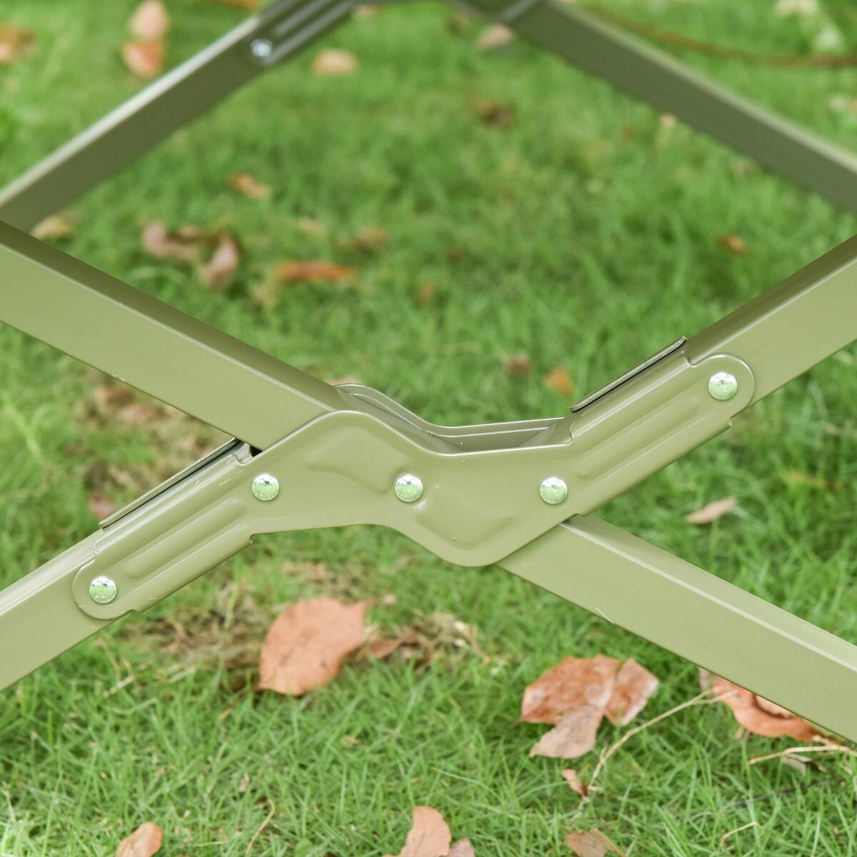 Outsunny Campingbett dunkelgrün Polyester-Mischgewebe B/H/L: ca. 78x118x193 cm