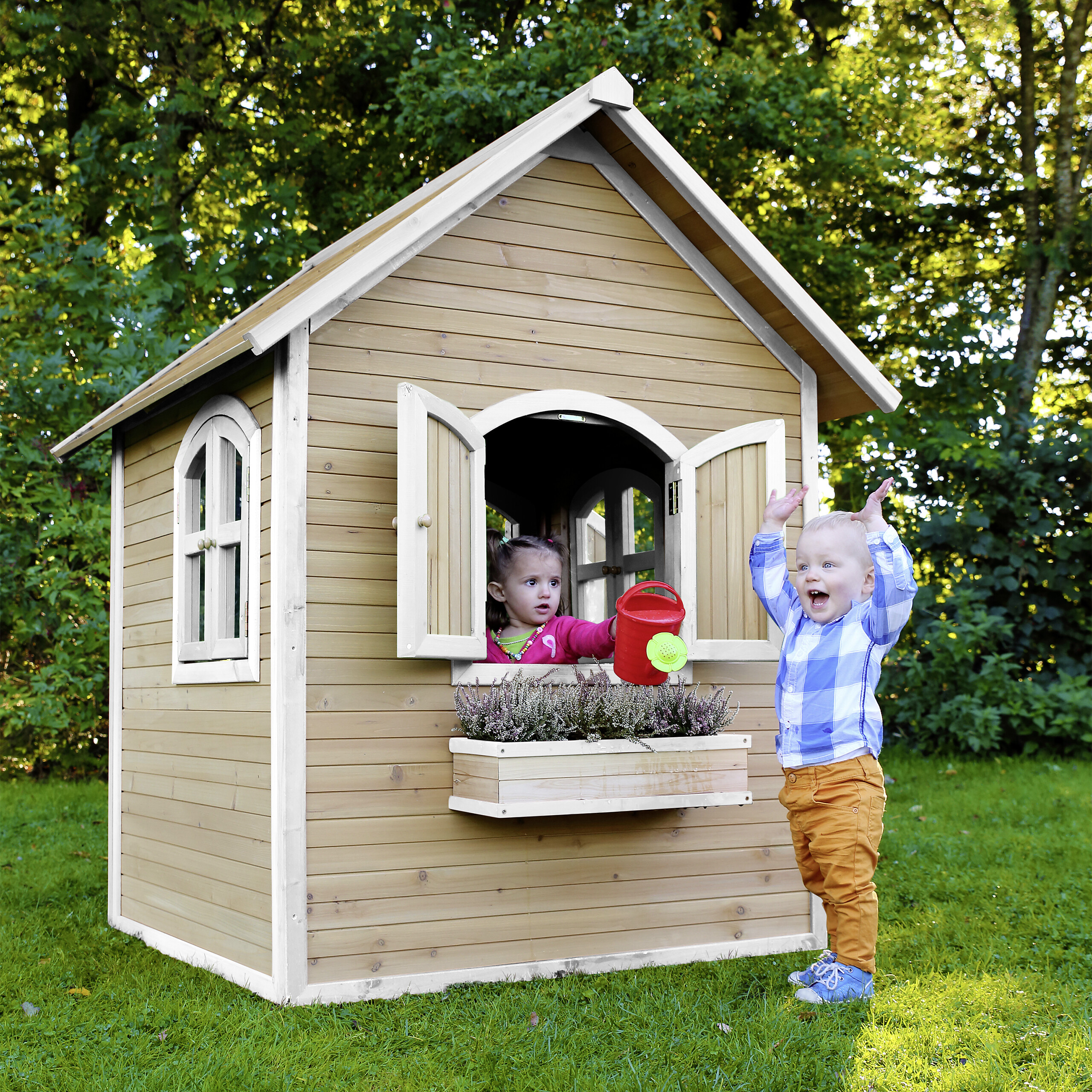 AXI Spielhaus Julia weiß B/H/L: ca. 137x175x151 cm