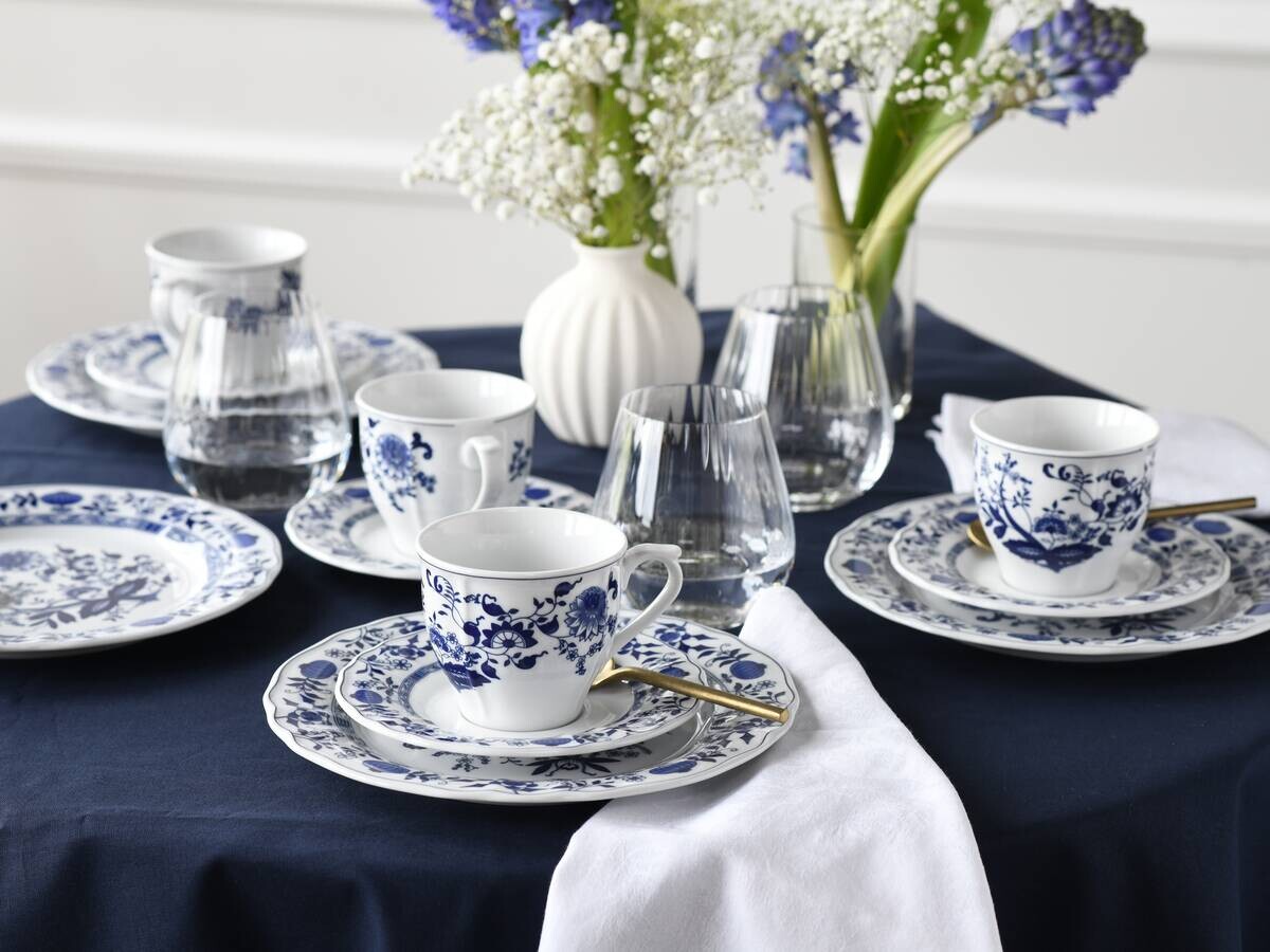 CreaTable Kaffeeservice Flora Zwiebelmuster blau Porzellan 18 tlg.