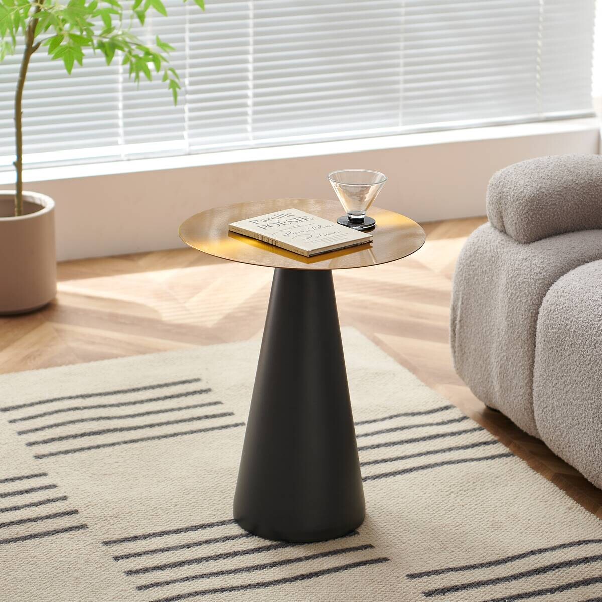 Beistelltisch Toma II gold Metall H/D: ca. 51x43 cm