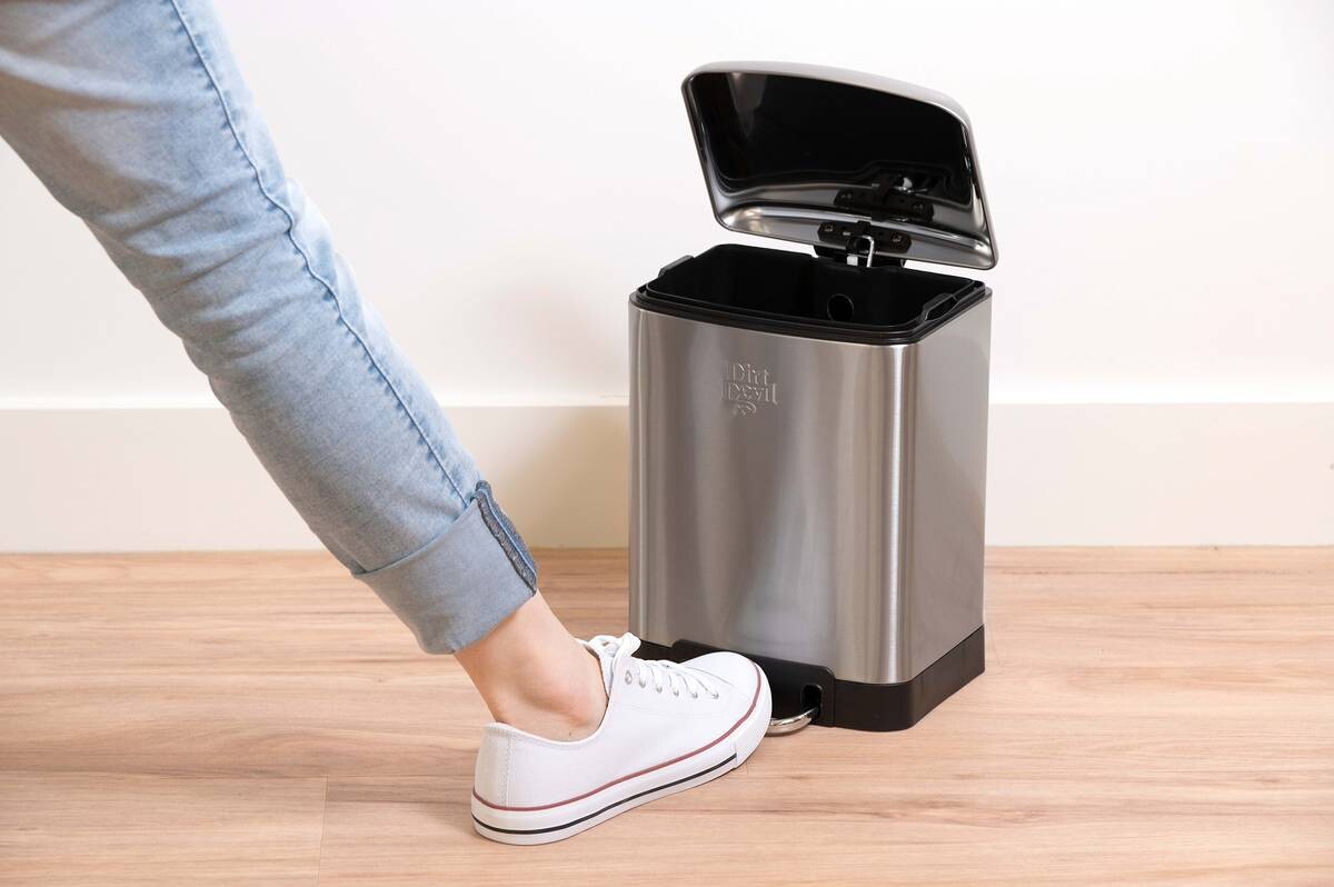 Dirt Devil Treteimer silber Edelstahl B/H/T: ca. 23x32,5x22,5 cm