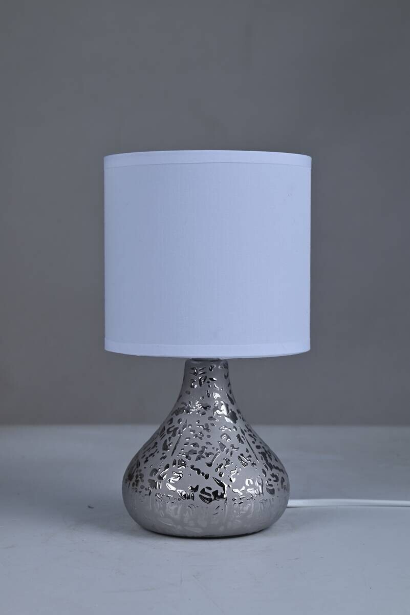 POCOline Keramik_Tischleuchte Auri silber Keramik B/H/L: ca. 14x25x14 cm E14 1 Brennstellen