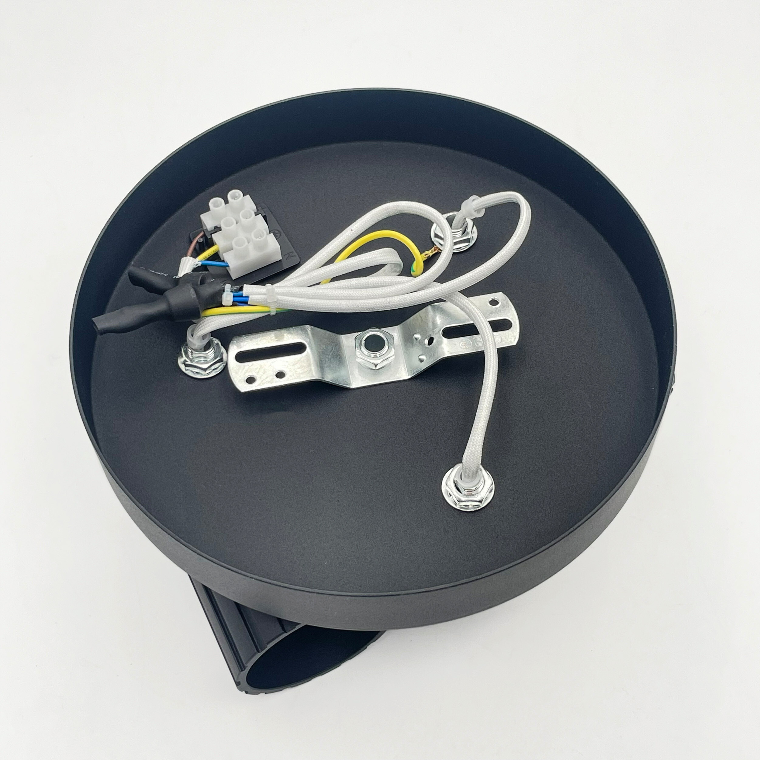 Lamkur Strahler Prisma schwarz Stahl B/H/L: ca. 18x19,5x18 cm 3 Brennstellen