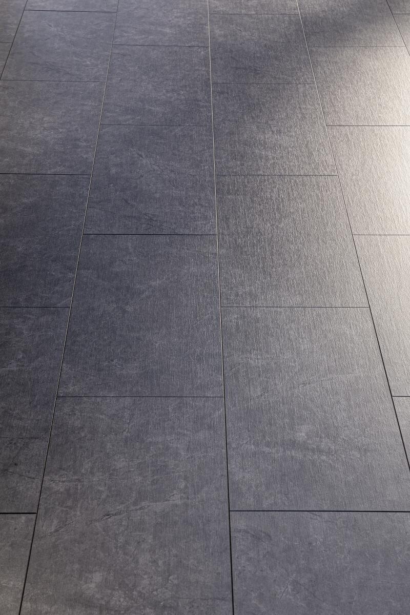 EGGER Laminatboden Fliese anth. ca. 2,5349 m² im Paket  B/L: ca. 34x130,5 cm pro Paket