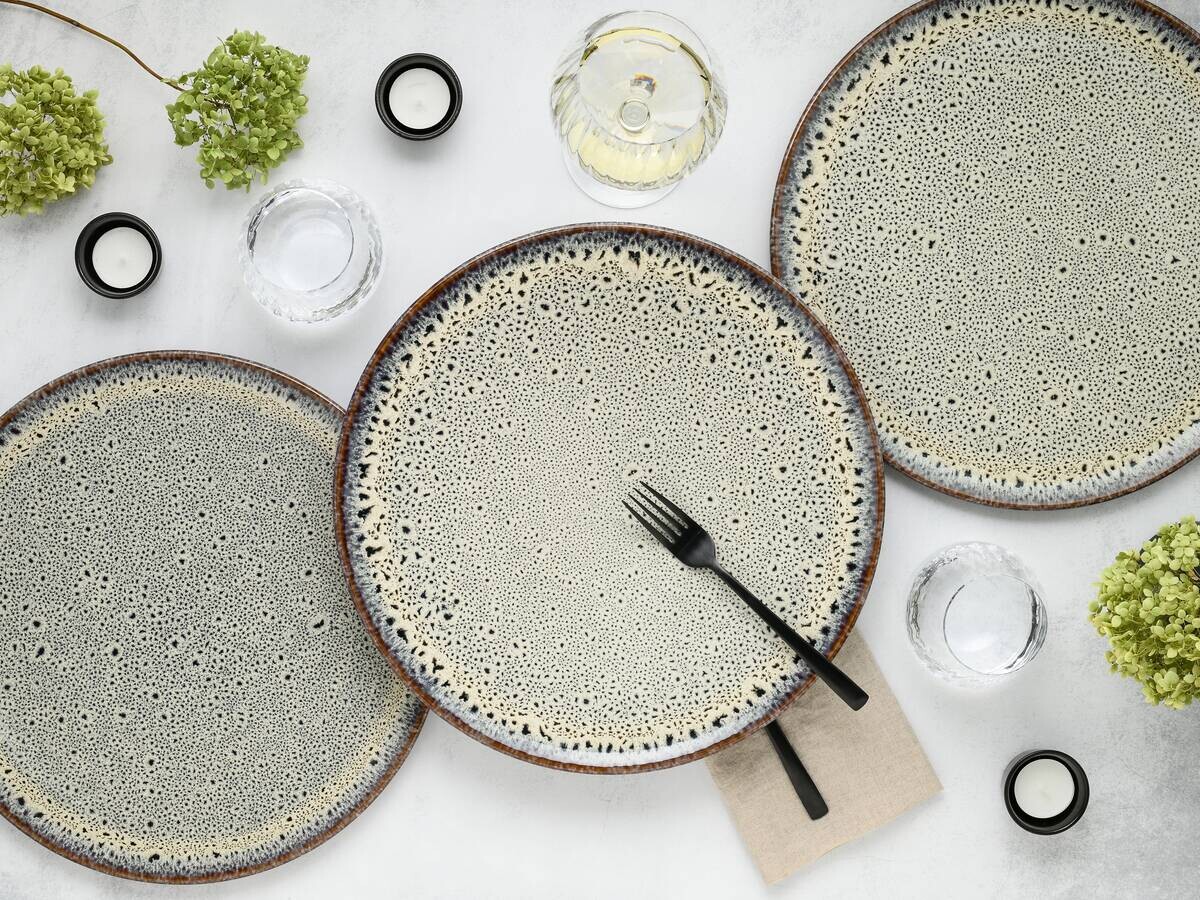 Teller sand Steinzeug D: ca. 33 cm