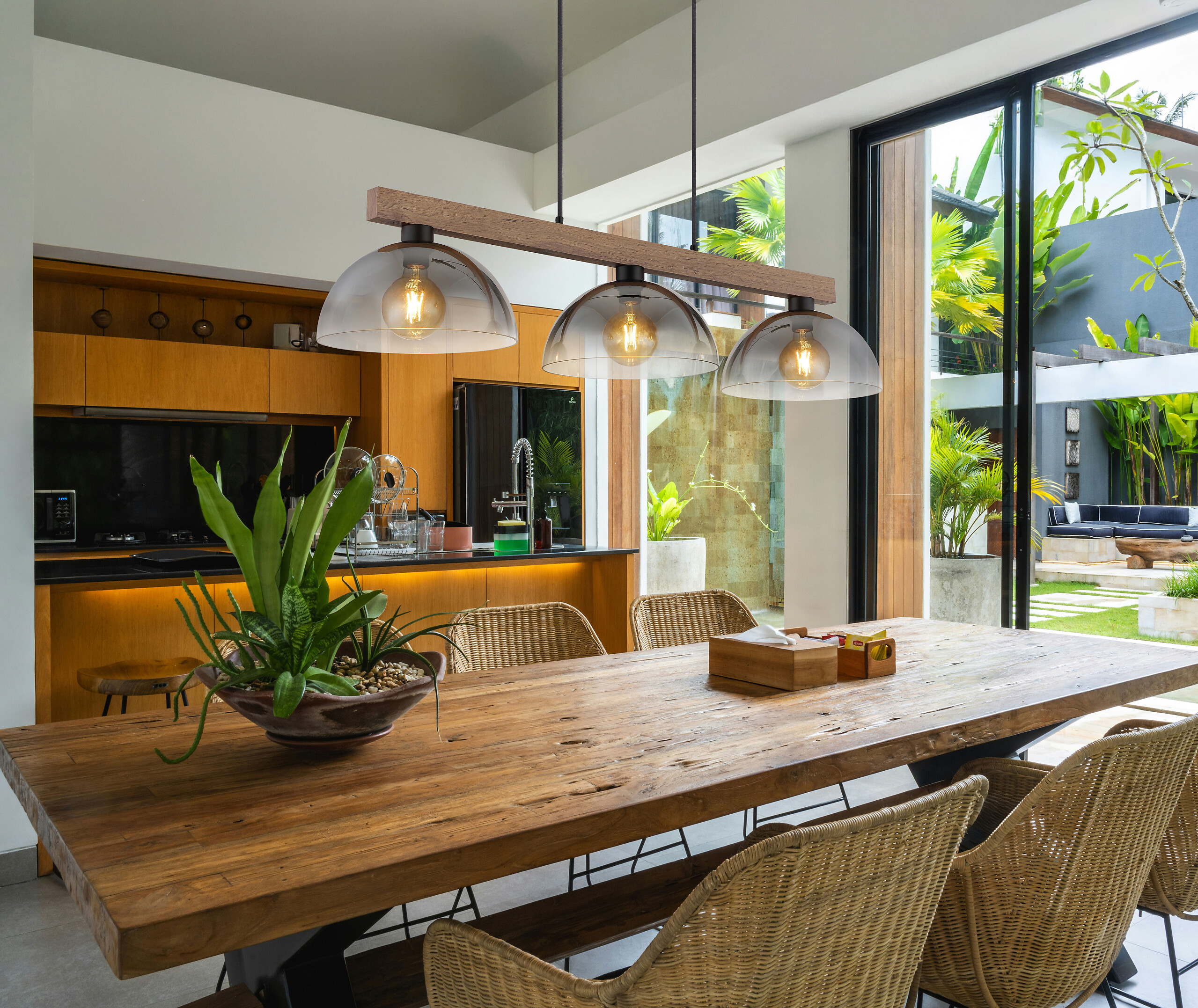 GLOBO Hängeleuchte dunkelbraun mattschwarz Rauch Holz Metall Glas B/H/L: ca. 30x120x114 cm E27 3 Brennstellen