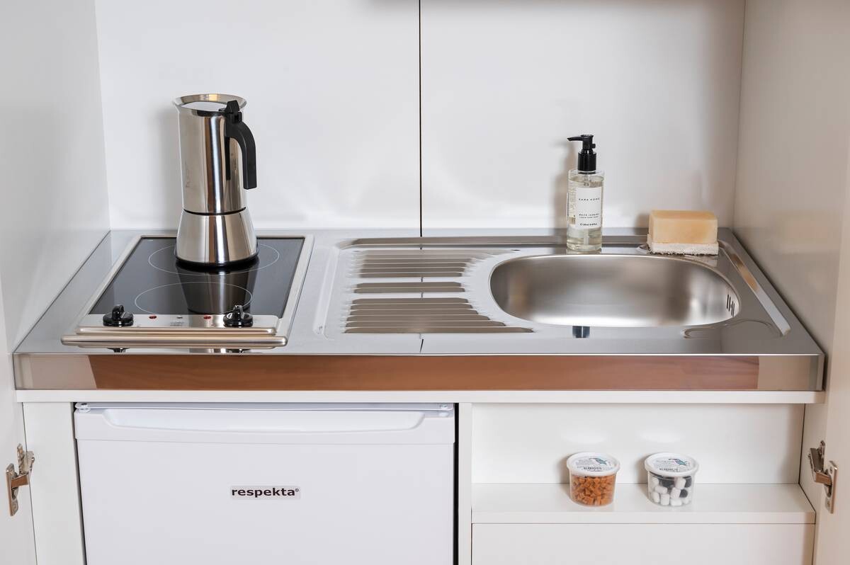 Respekta Schrankküche Economy weiß matt B/H/T: ca. 104x193x67 cm