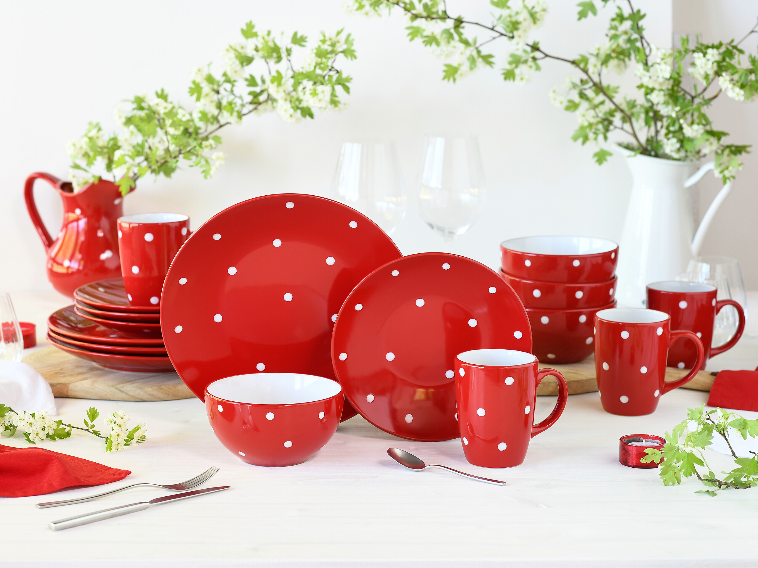 CreaTable Kombiservice Polka Dots weiß Steinzeug 16 tlg.