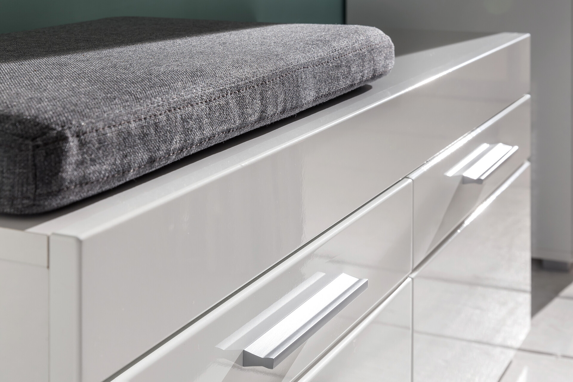 Sitzbank Amanda weiß Hochglanz B/H/T: ca. 91x42x38 cm