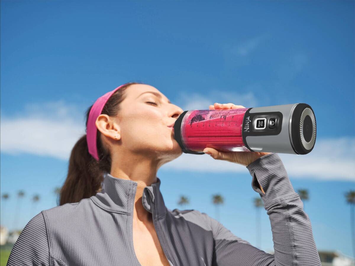 Ninja Standmixer schwarz Kunststoff Edelstahl B/H/L: ca. 9x27x8,5 cm