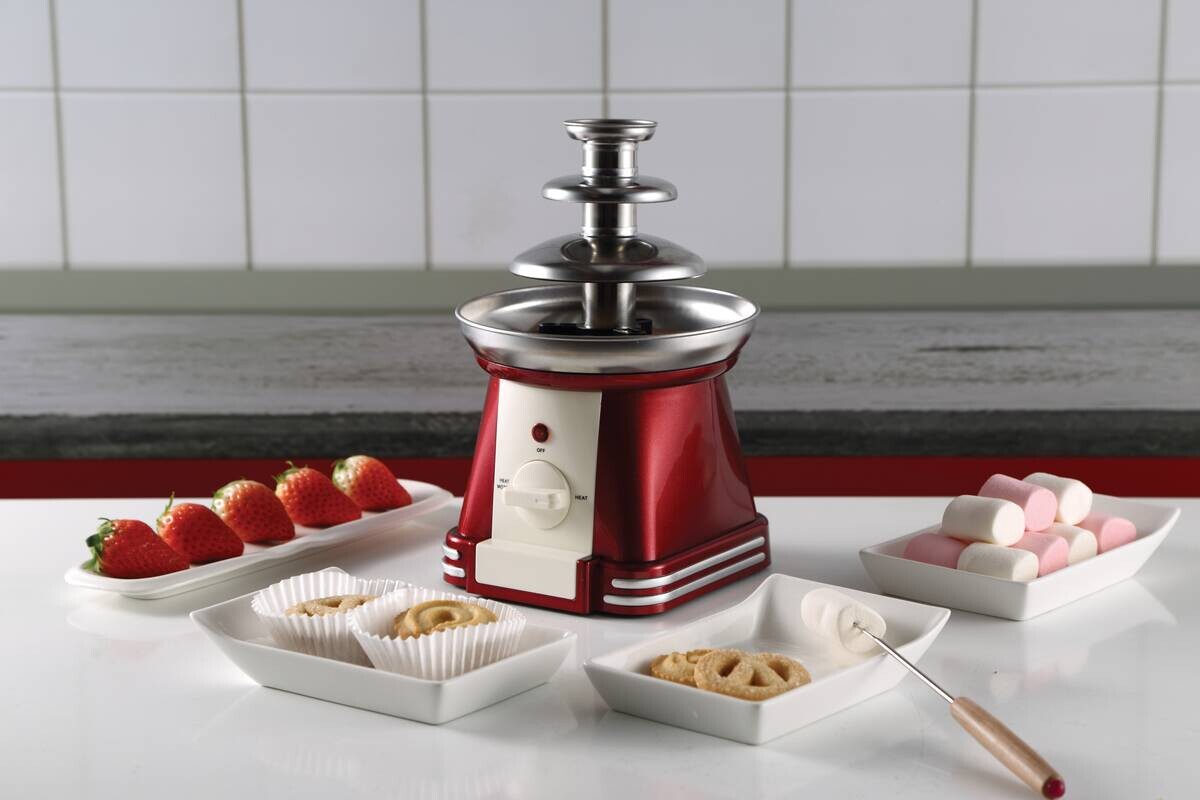 SWISS HOME Schokoladenbrunnen SH-6726 rot Kunststoff Edelstahl B/H/L: ca. 15x24x15 cm