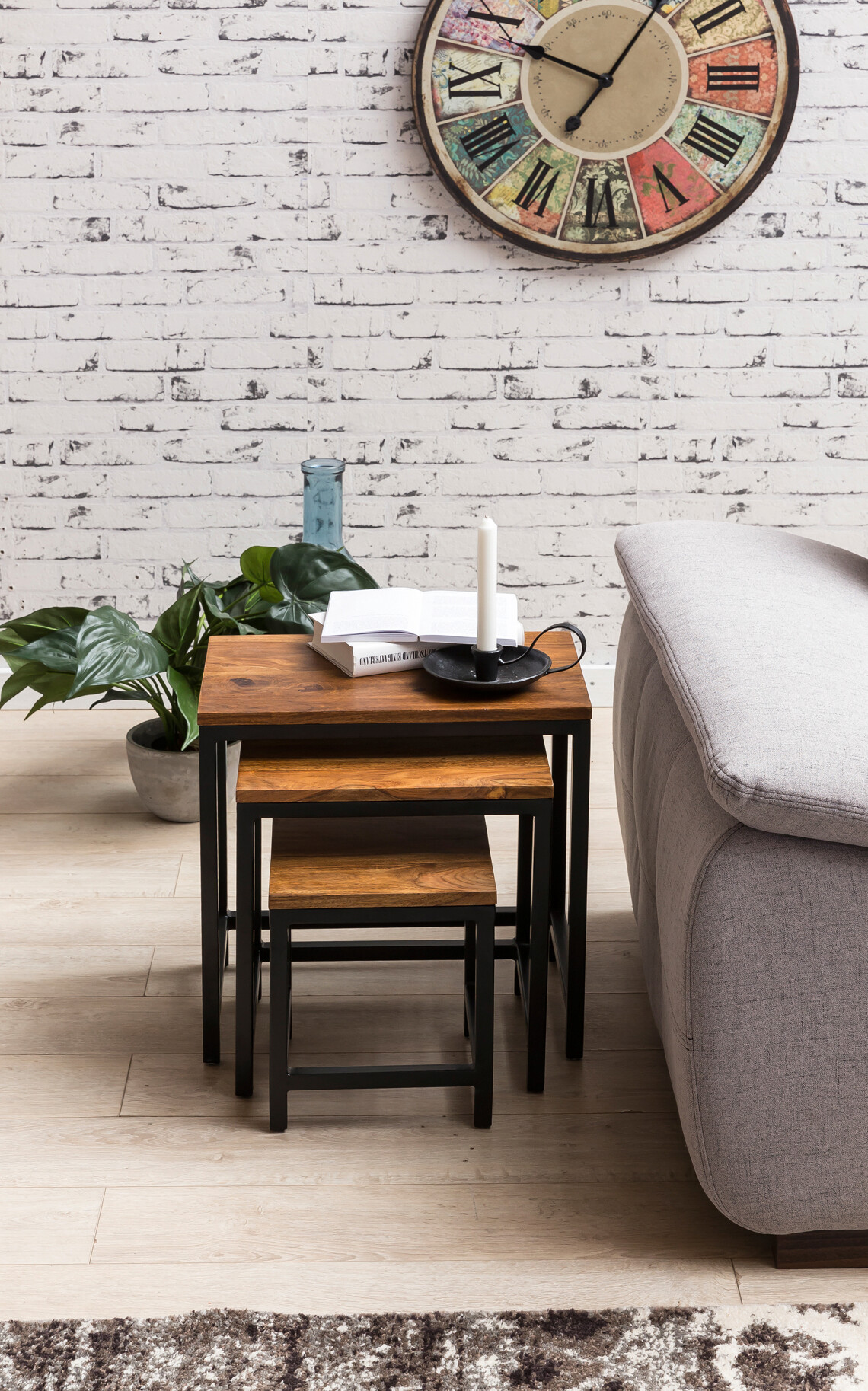 Beistelltisch 3er-Set natur schwarz pulverbeschichtet Echtholz Metall