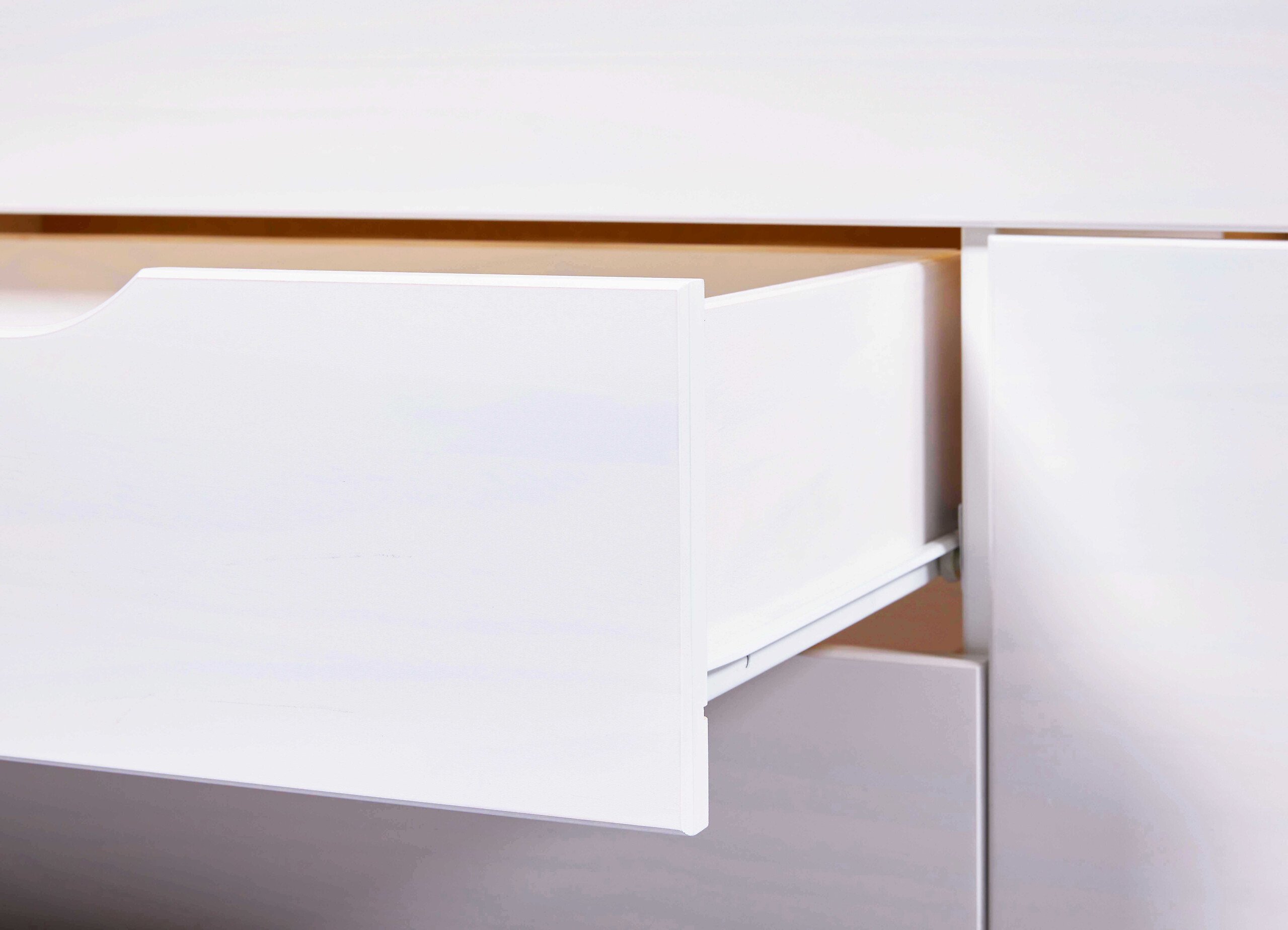 Funktionsbett Efetivo weiß