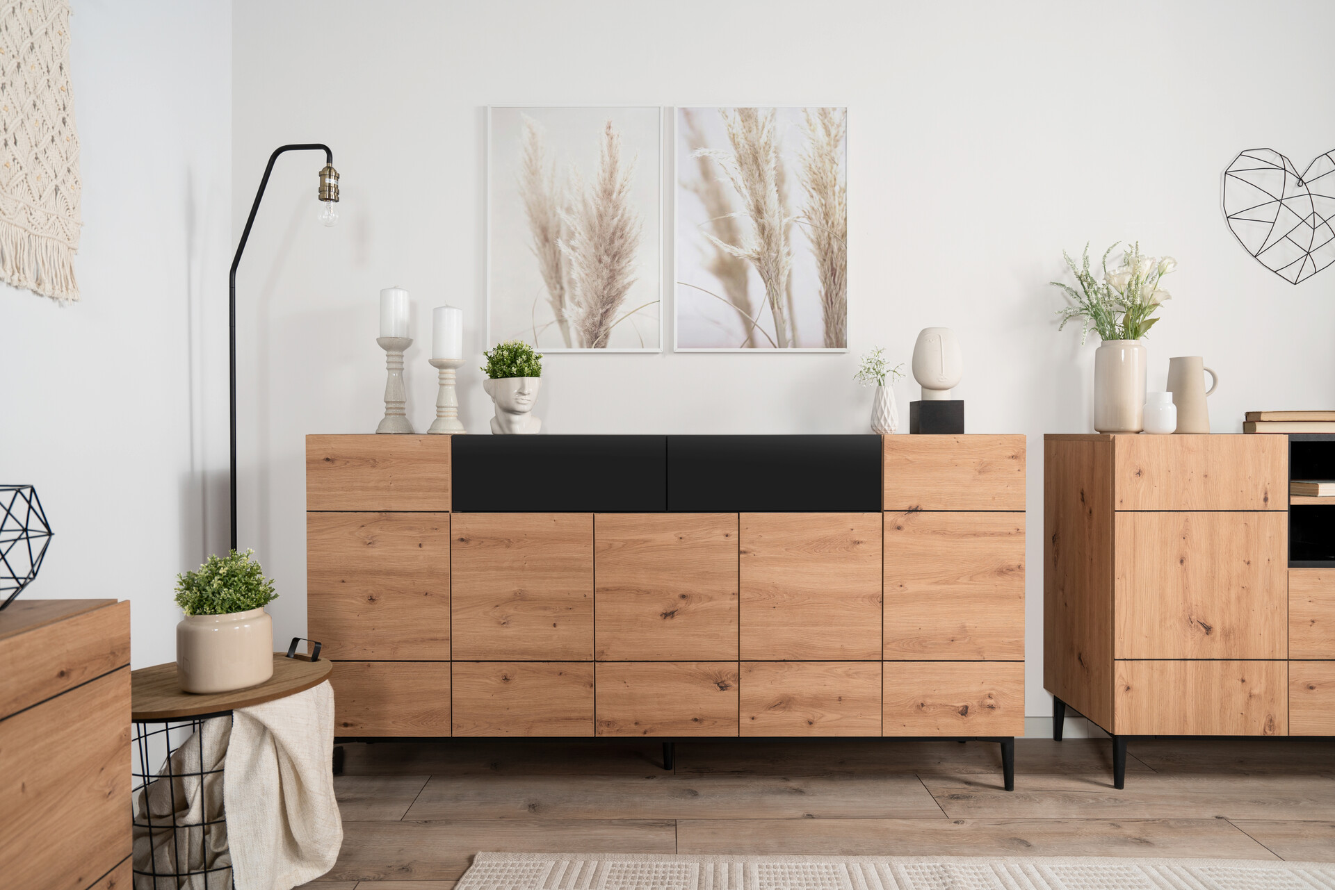 Sideboard Nola Eiche Artisan Nachbildung schwarz B/H/T: ca. 180x90x42 cm