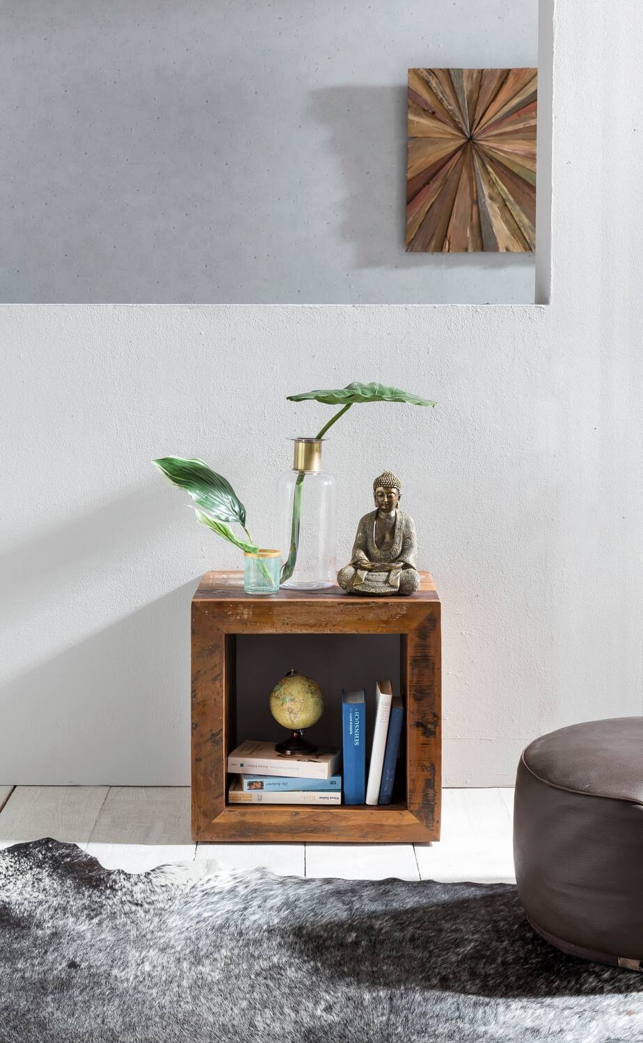 Beistelltisch braun lackiert Echtholz B/H/T: ca. 45x45x35 cm