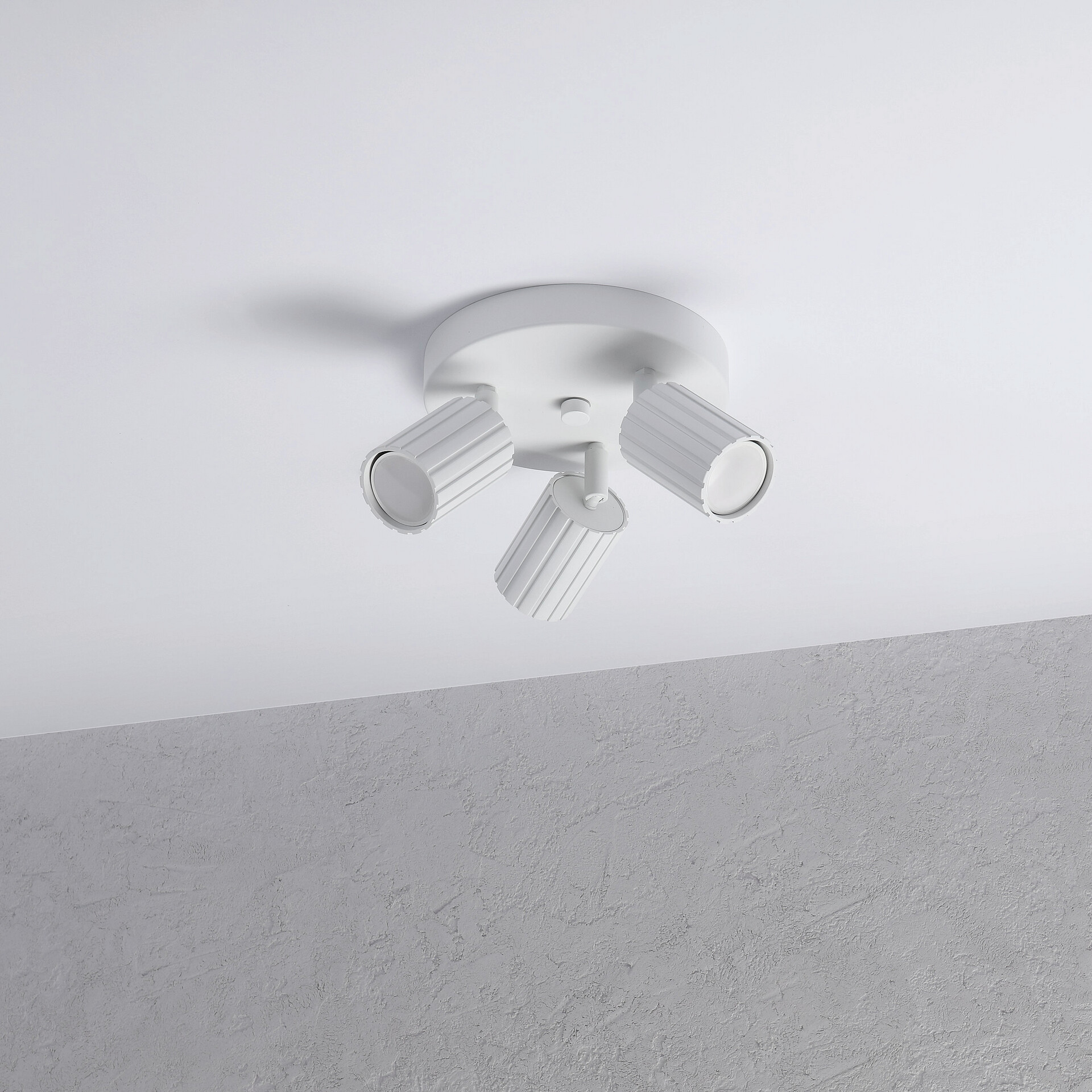 Lamkur Strahler Prisma weiß Stahl B/H/L: ca. 18x19,5x18 cm 3 Brennstellen