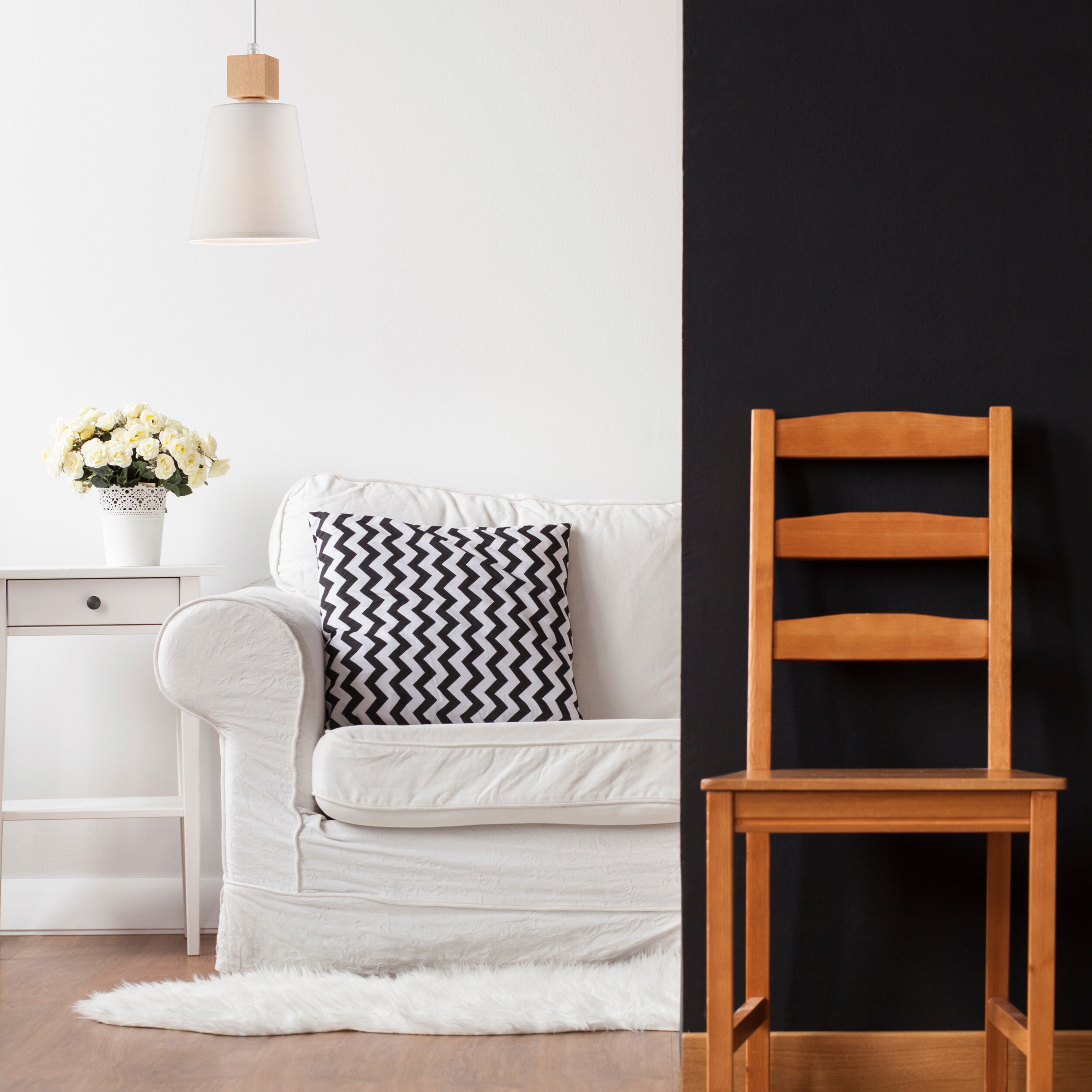 Lamkur Hängeleuchte weiß Stahl Holz B/H/L: ca. 31x17x31 cm E27 1 Brennstellen