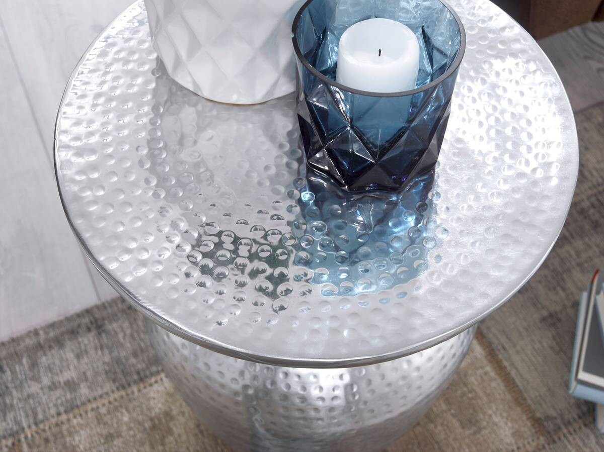 Beistelltisch silber lackiert Aluminium B/H/T/D: ca. 36,5x46x36,5x36,5 cm