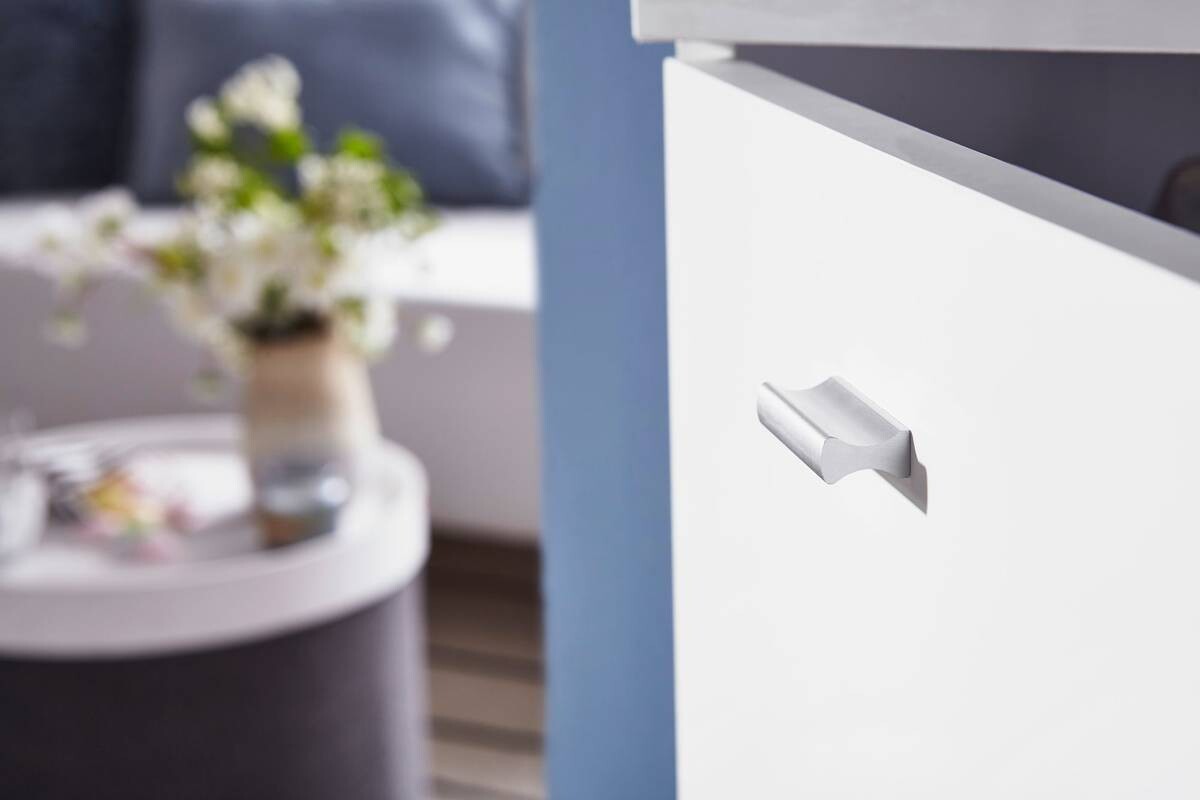 Schuhschrank weiß B/H/T: ca. 60x90x35 cm