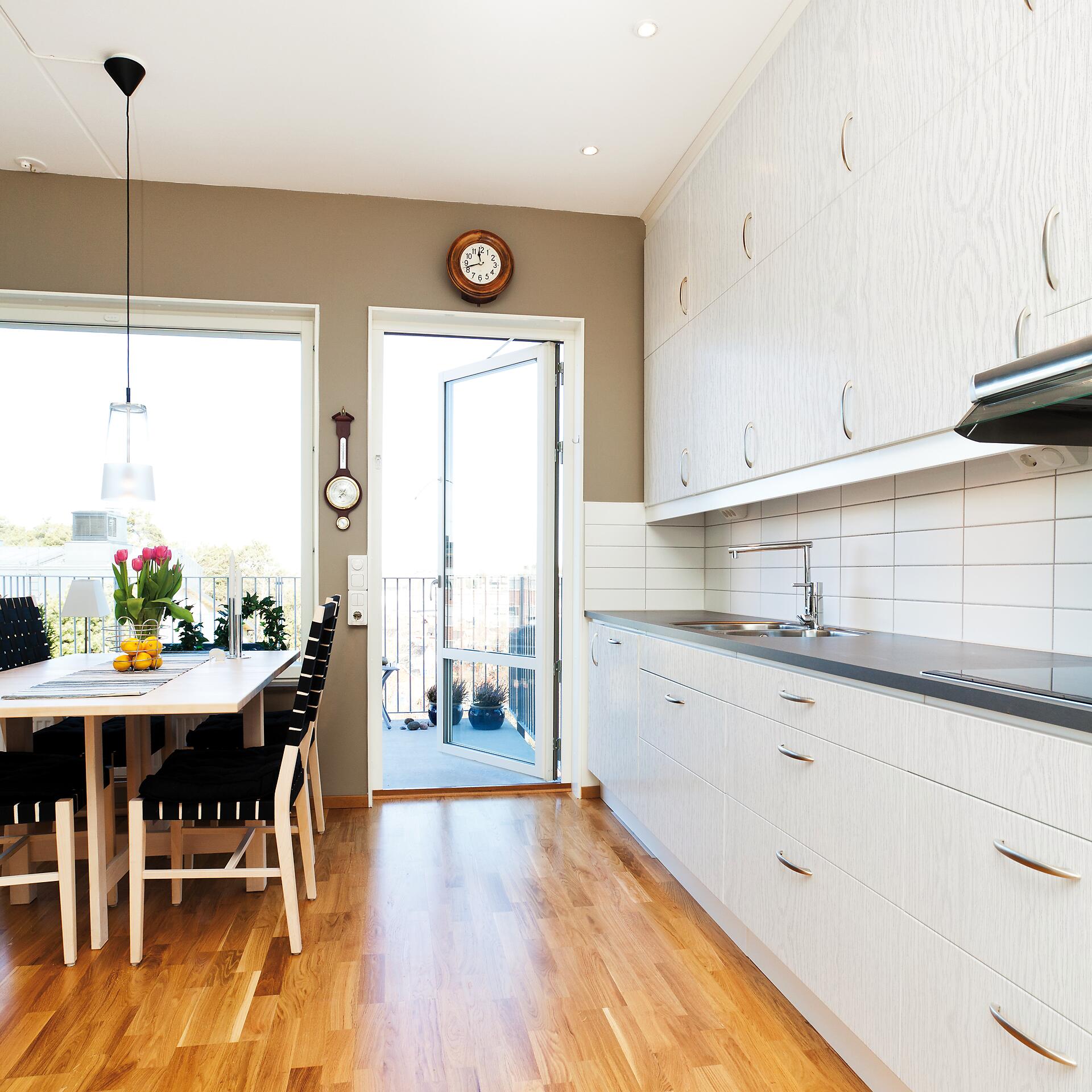 d-c-fix Dekofolie Holzoptik weiß B/L: ca. 90x210 cm