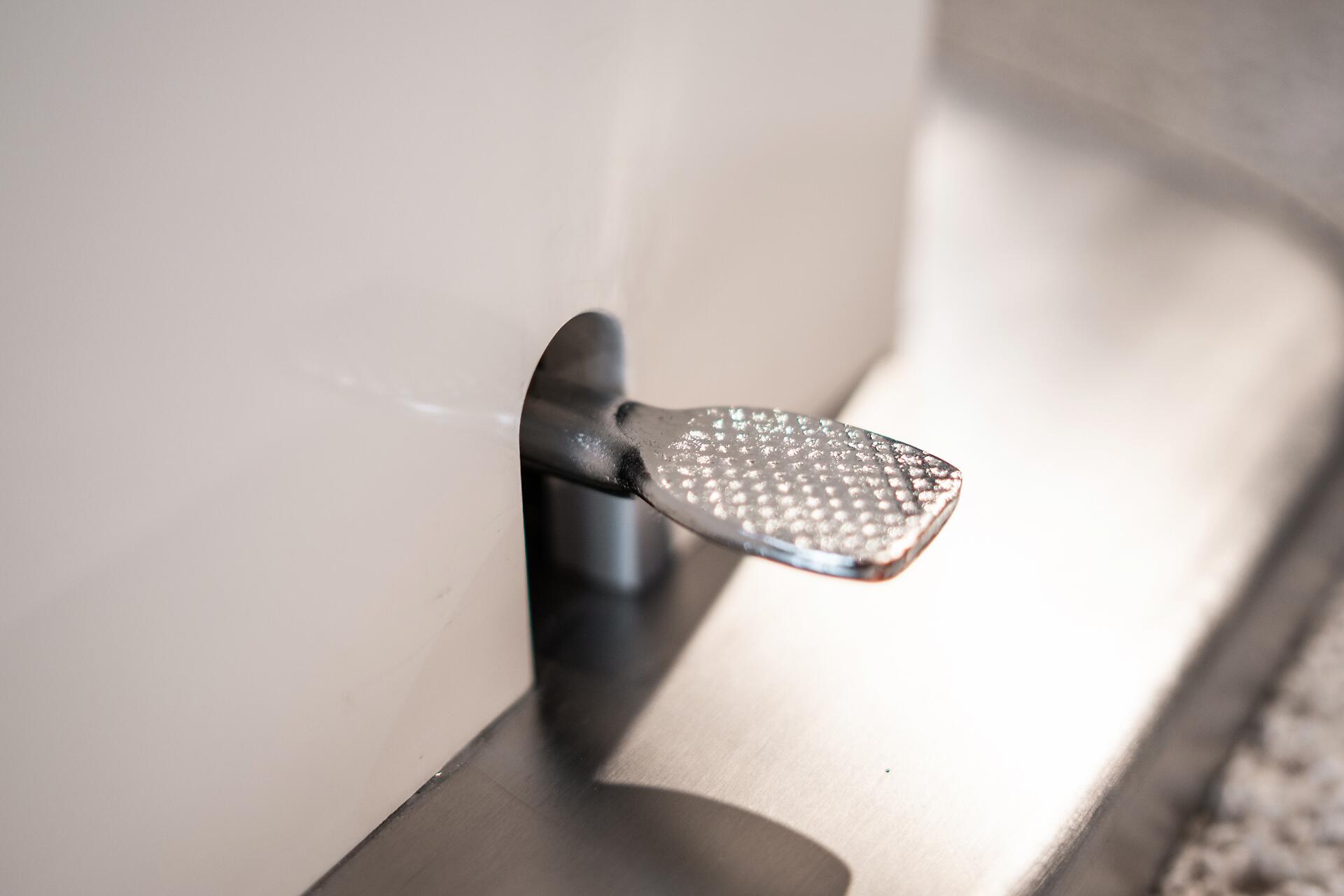 Couchtisch Levi weiß MDF B/H/T: ca. 135x50x75 cm