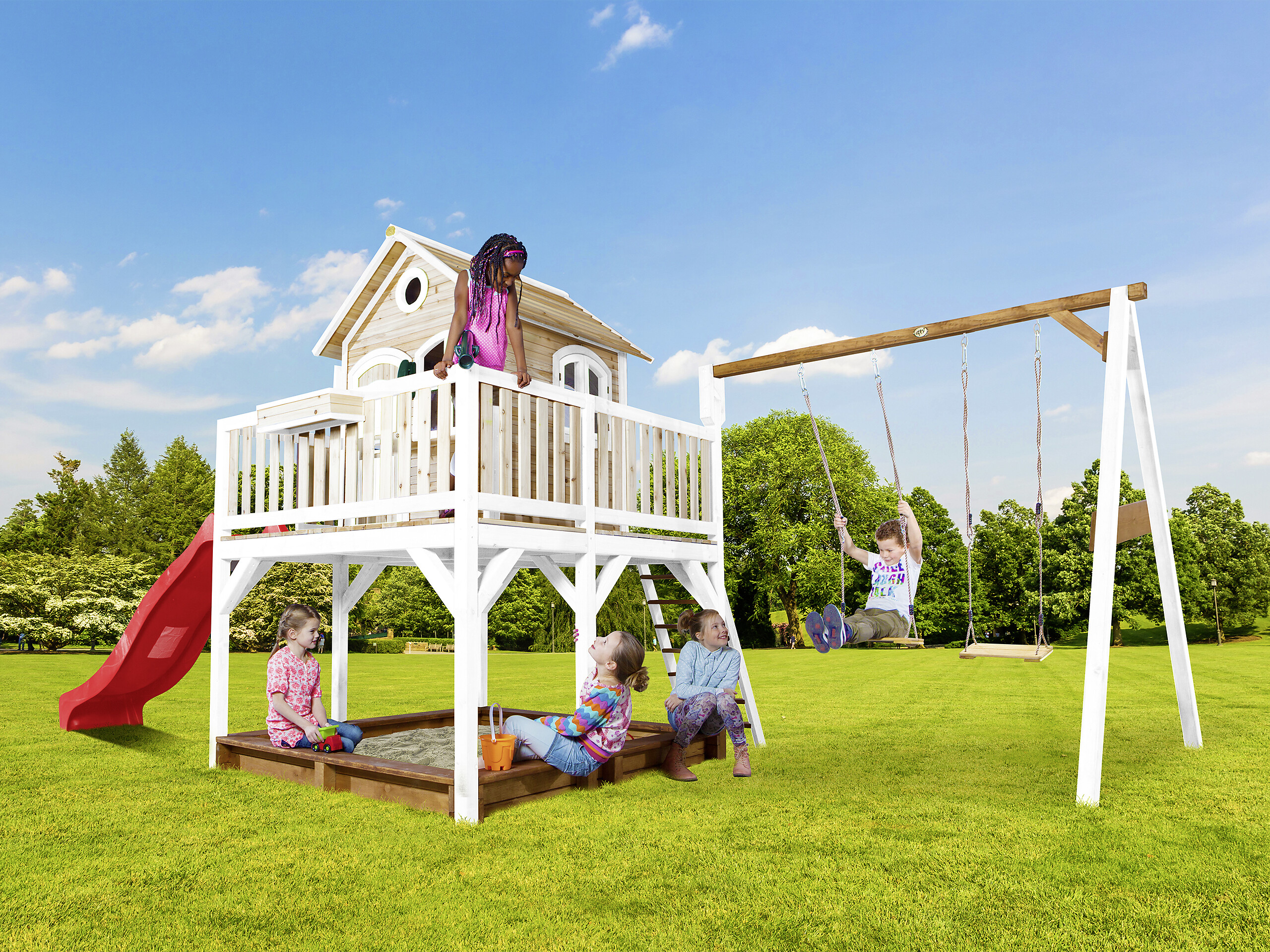 AXI Spielhaus Liam braun B/H/L: ca. 613x291x277 cm