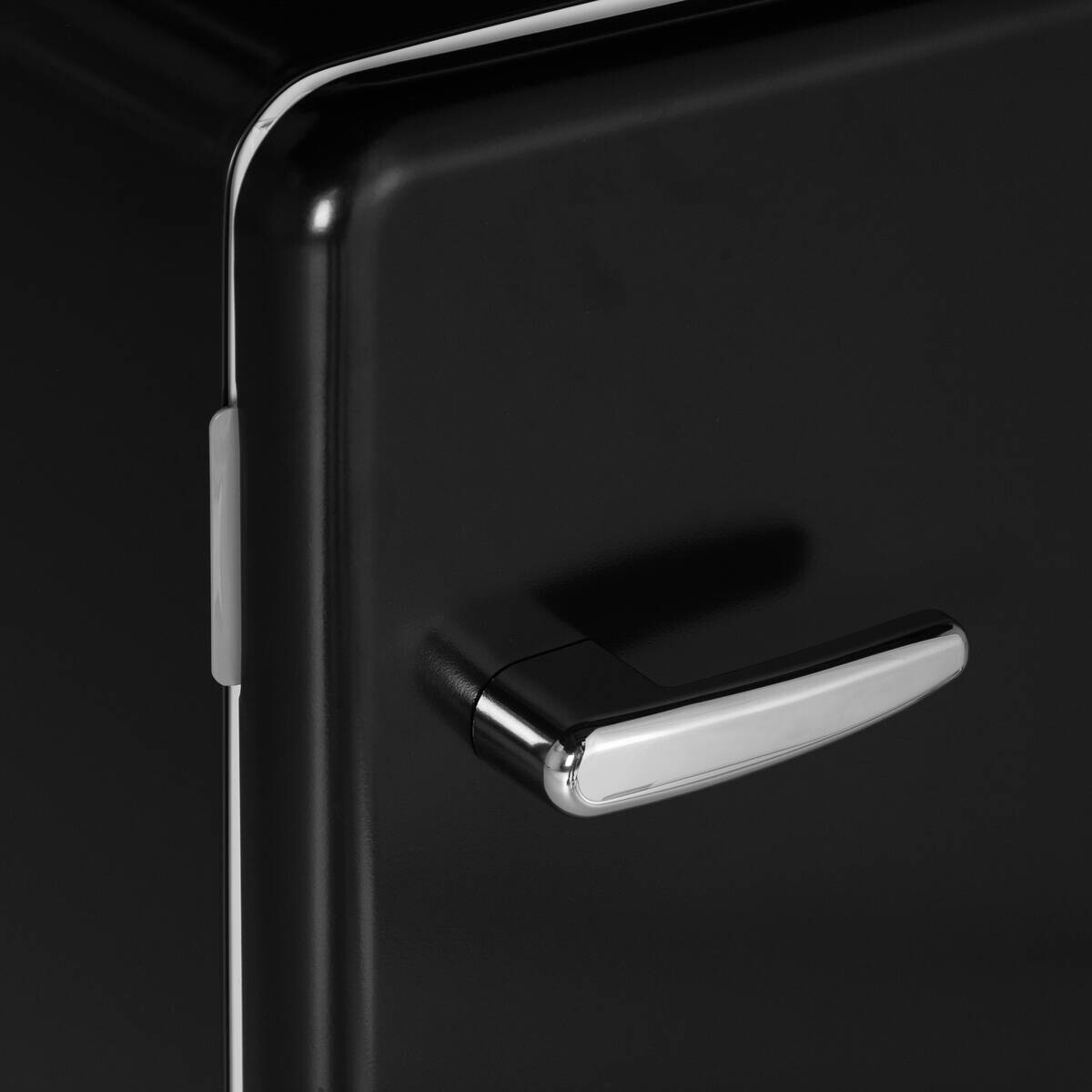 POCOline Stand-Kühlschrank KS84-93ESG schwarz B/H/T: ca. 49x84x46 cm