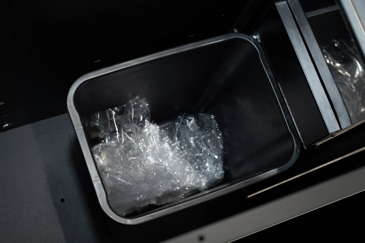 Werkzeugschrank EOS Blackline schwarz B/H/L: ca. 204x200x61 cm