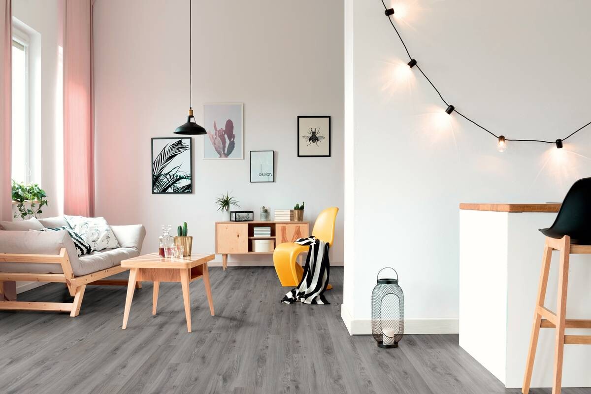 Laminatboden Millenium ca. 2,39 m² im Paket  B/L: ca. 19,3x137,6 cm pro Paket