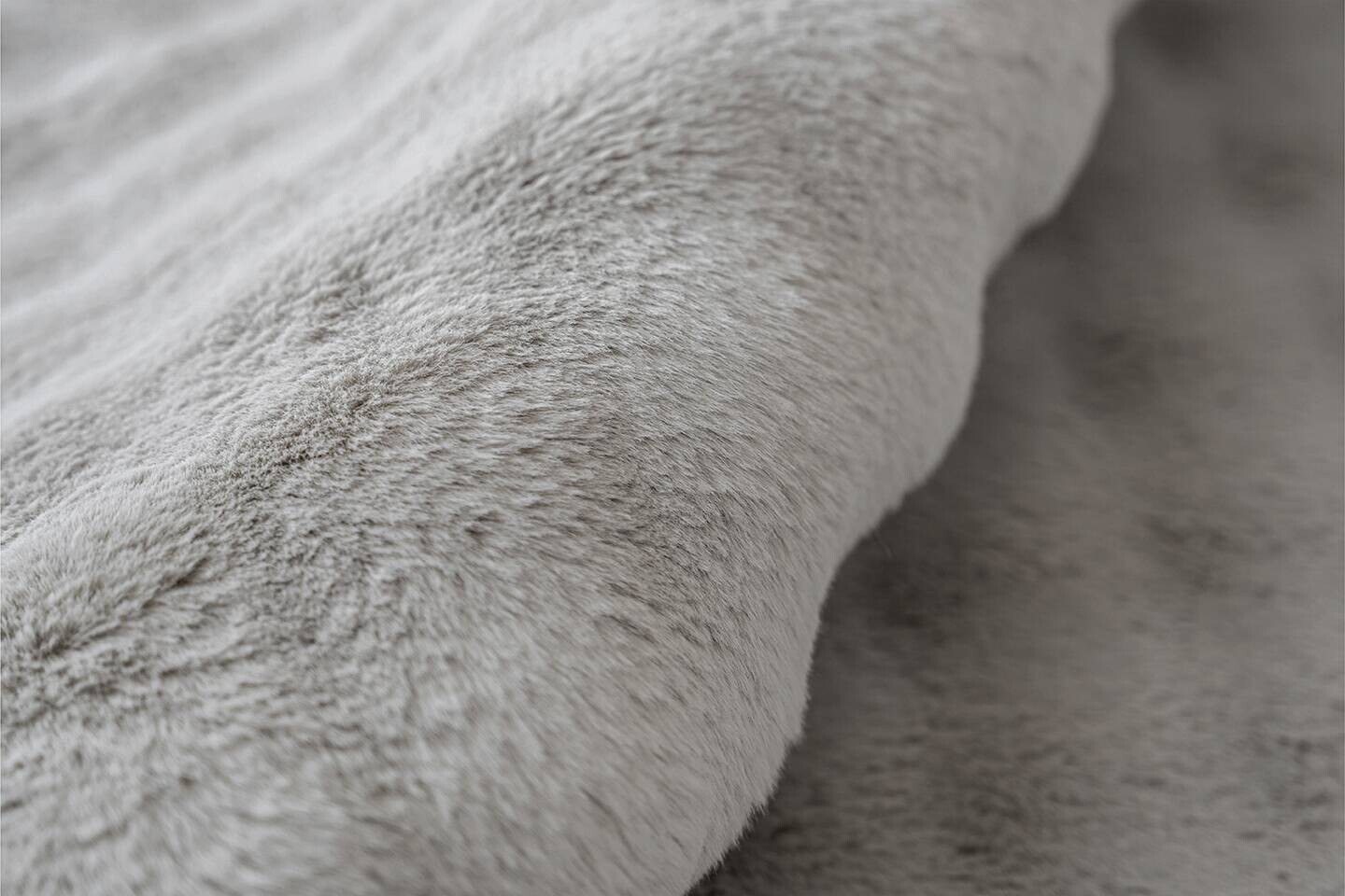 Padiro Hochflorteppich Hailey 125 grau B/H/L: ca. 160x3x230 cm