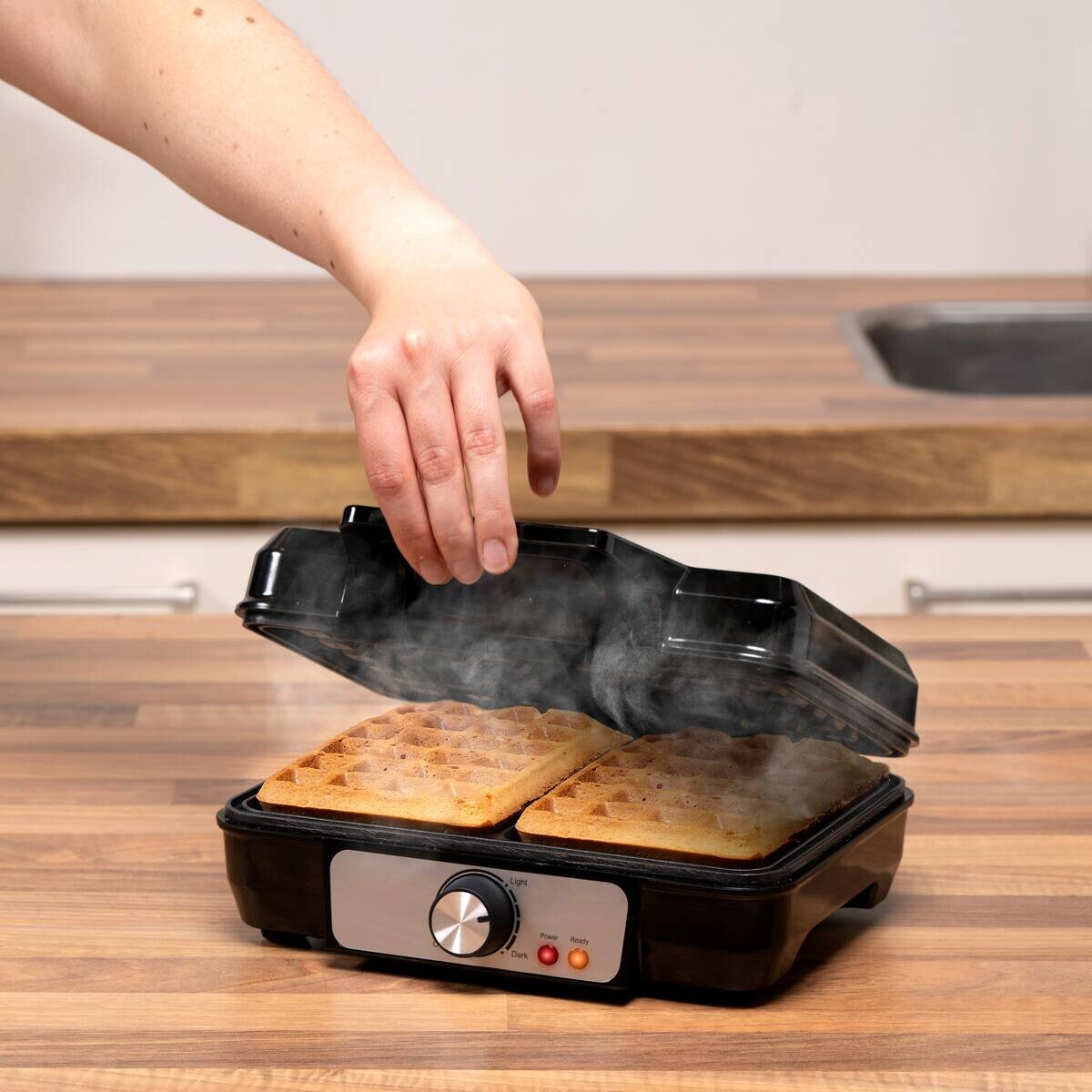 alpina Waffelautomat schwarz Alu B/H/L: ca. 24x10x24 cm