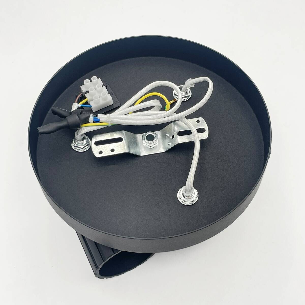 Lamkur Strahler Prisma schwarz Stahl B/H/L: ca. 18x19,5x18 cm 3 Brennstellen