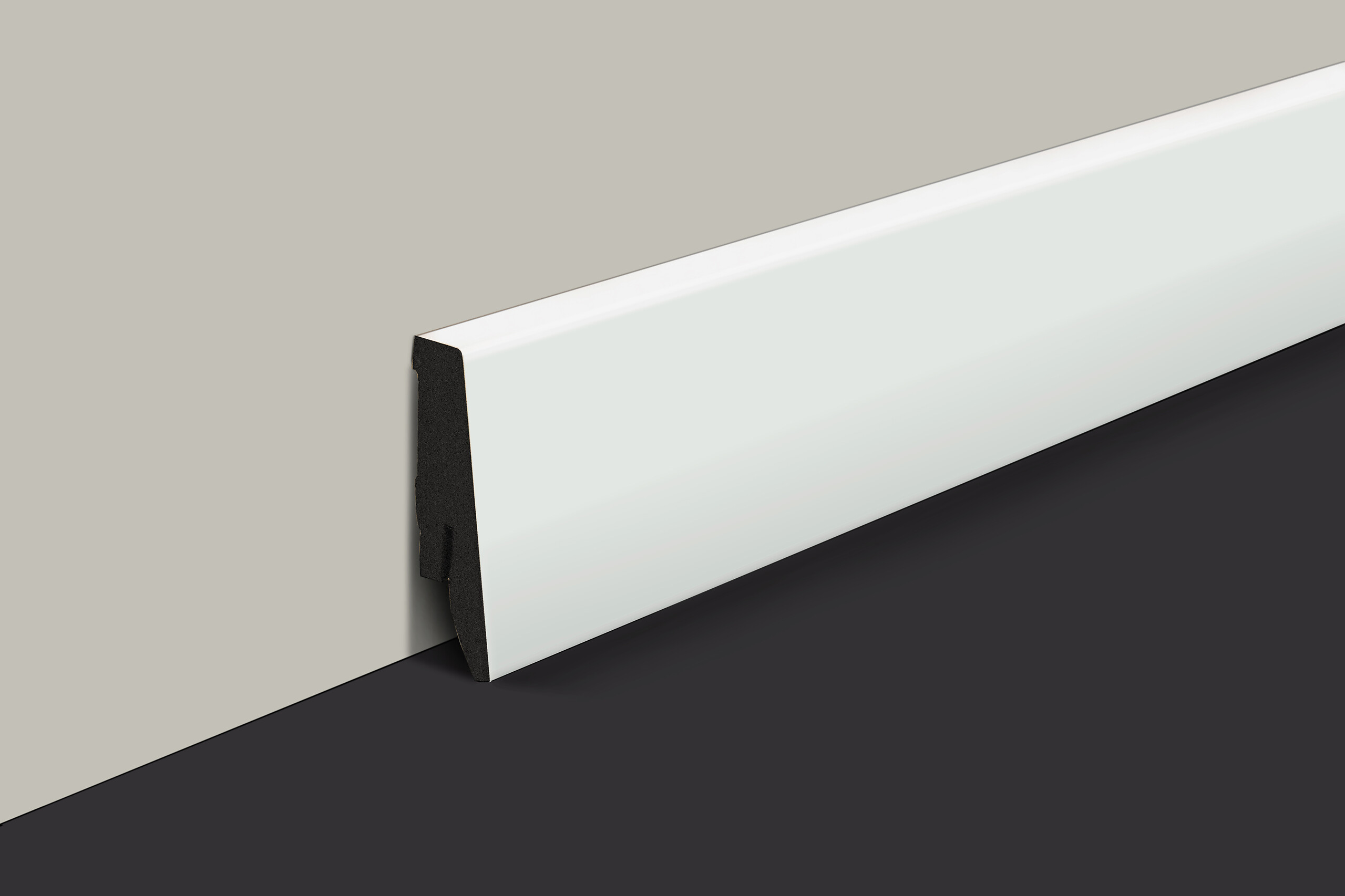 Sockelleiste L/B/H: ca. 240x1,8x5,8 cm pro Stück