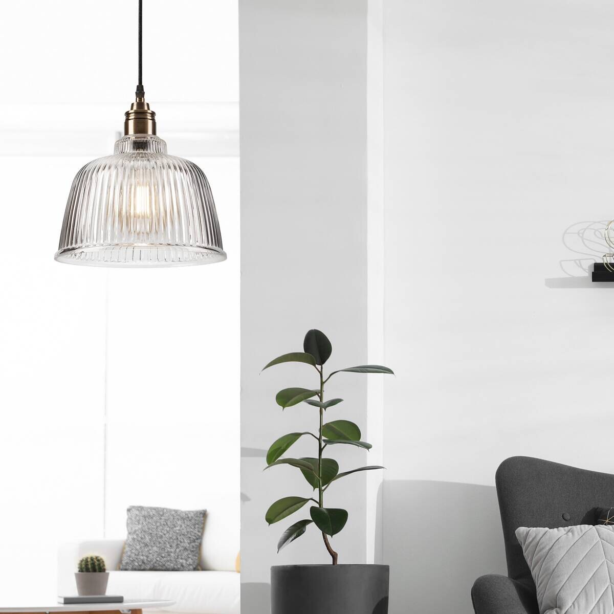 Lamkur Pendelleuchte Asta oxidgrün Glas Stahl H/L: ca. 81x28 cm E27 1 Brennstellen