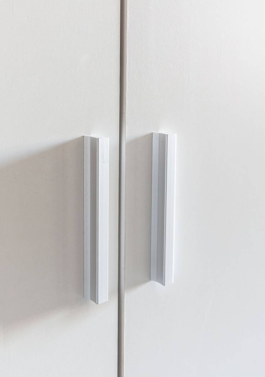 Schuhschrank weiß B/H/T: ca. 55x108x35 cm